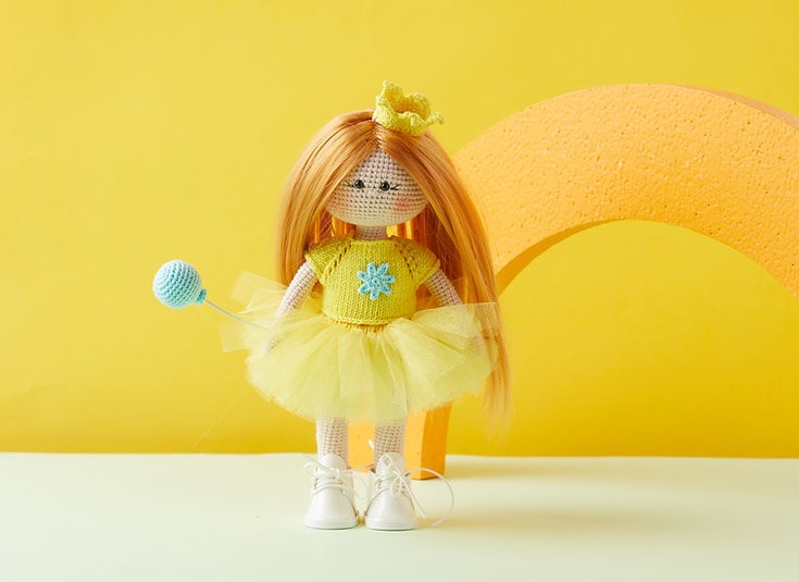 Amigurumi Örgü Bebek Çocuk Doğal Oyun Arkadaşı Oyuncak Sarı Elbiseli Kız