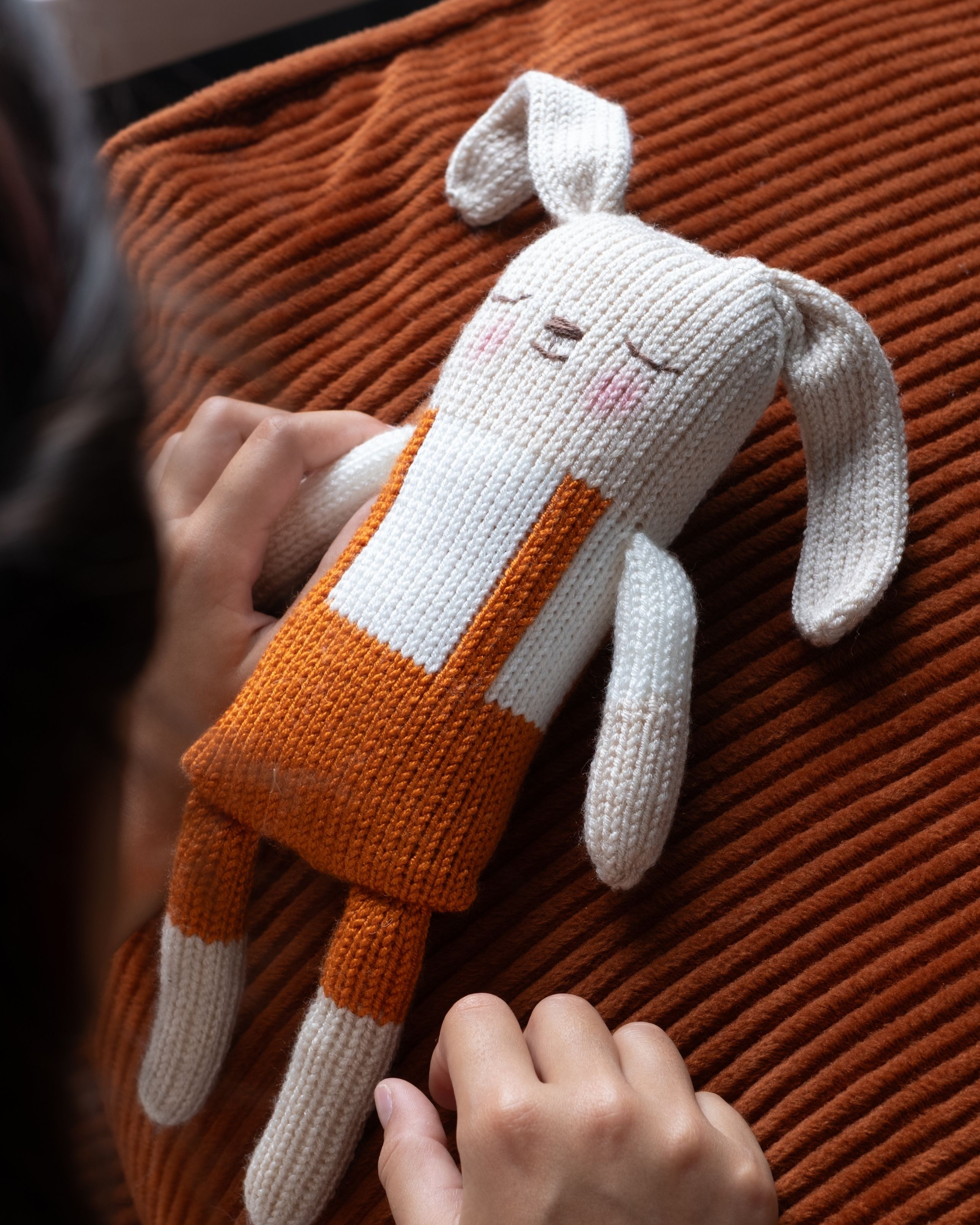 Rabi ve Bobi Peluş Örgü Bebek 