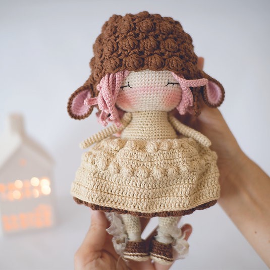 Amigurumi Örgü Bebek Çocuk Doğal Oyun Arkadaşı Oyuncak Kuzu Kız