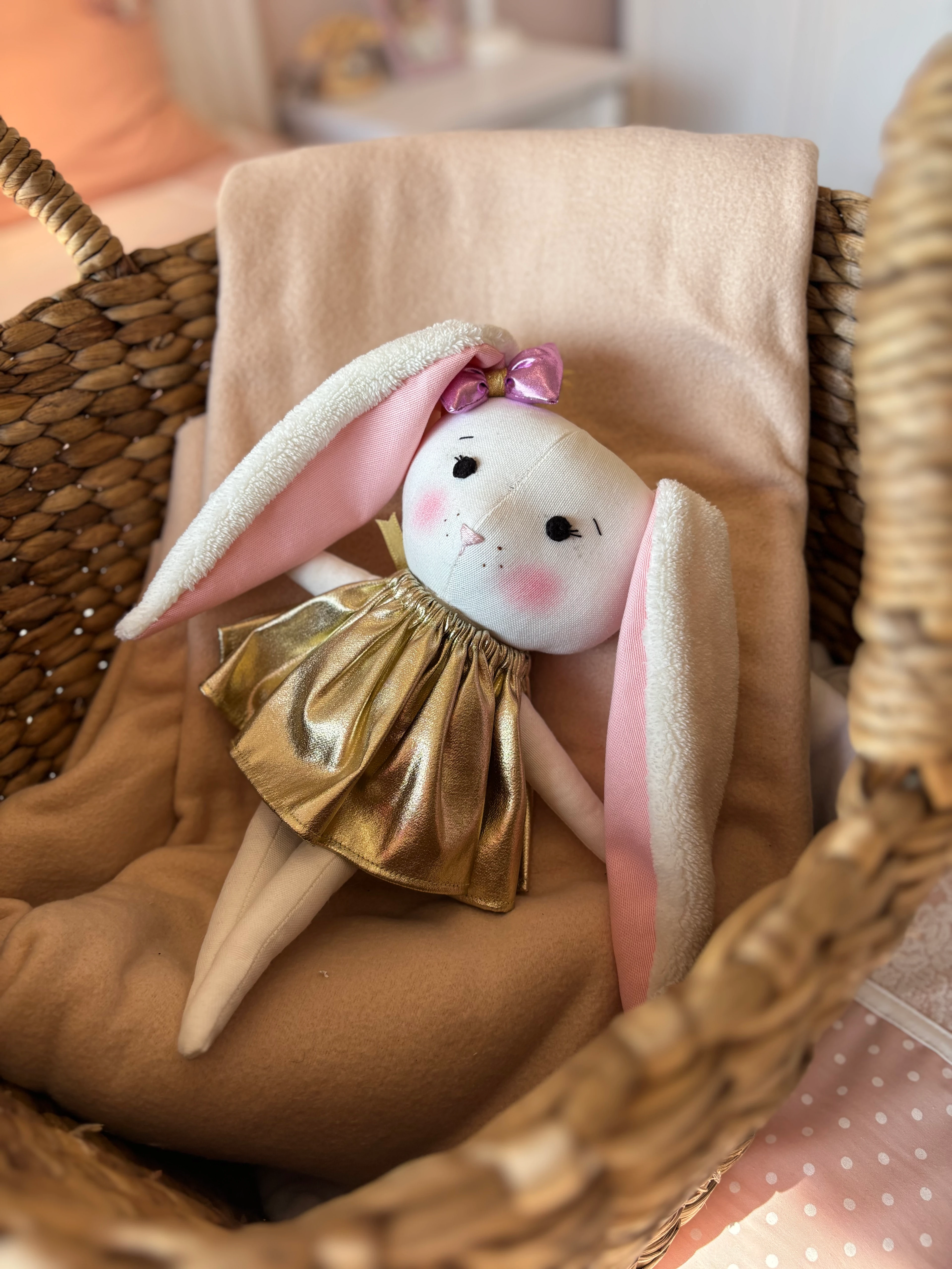 El Yapımı %100 Pamuk Bez Bebek Tavşan Tofi Hediye Kutulu