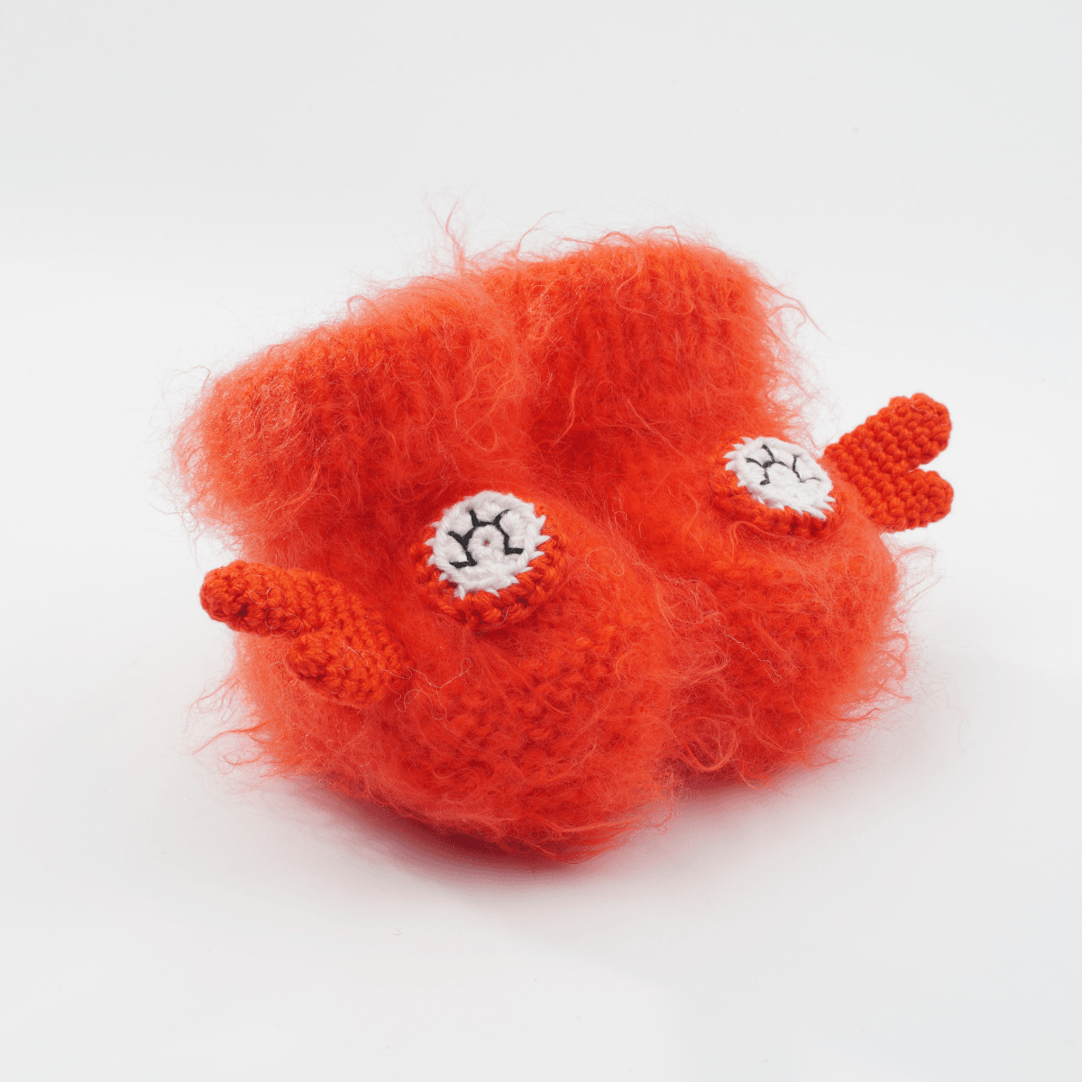 Yenidoğan Natural Bebek Amigurumi Hediyelik Set Şaşkın Yengeç Diş Kaşıyıcılı Uyku Arkadaşı, Patik ve Müslin Seti