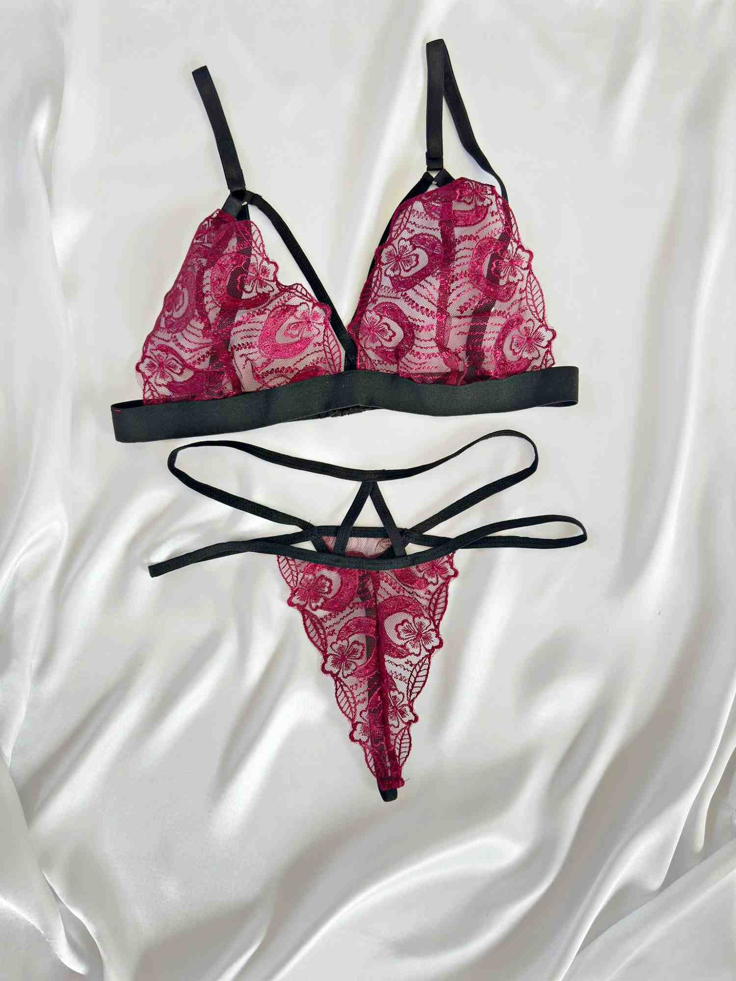 BORDO DANTELLİ YONCA DESEN BRA SET