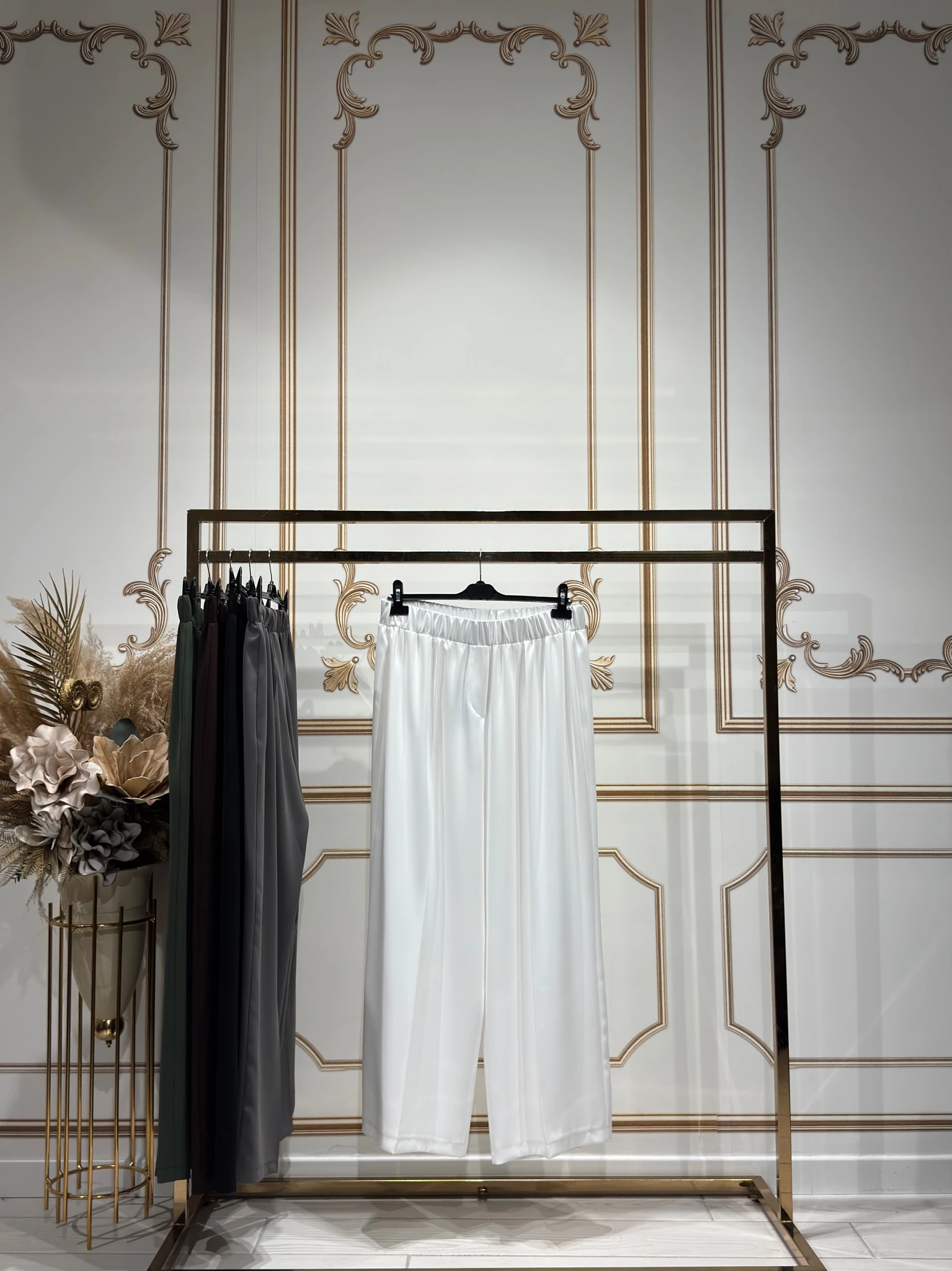 COLMAR BELİ LASTİKLİ GENİŞ PAÇA PANTOLON