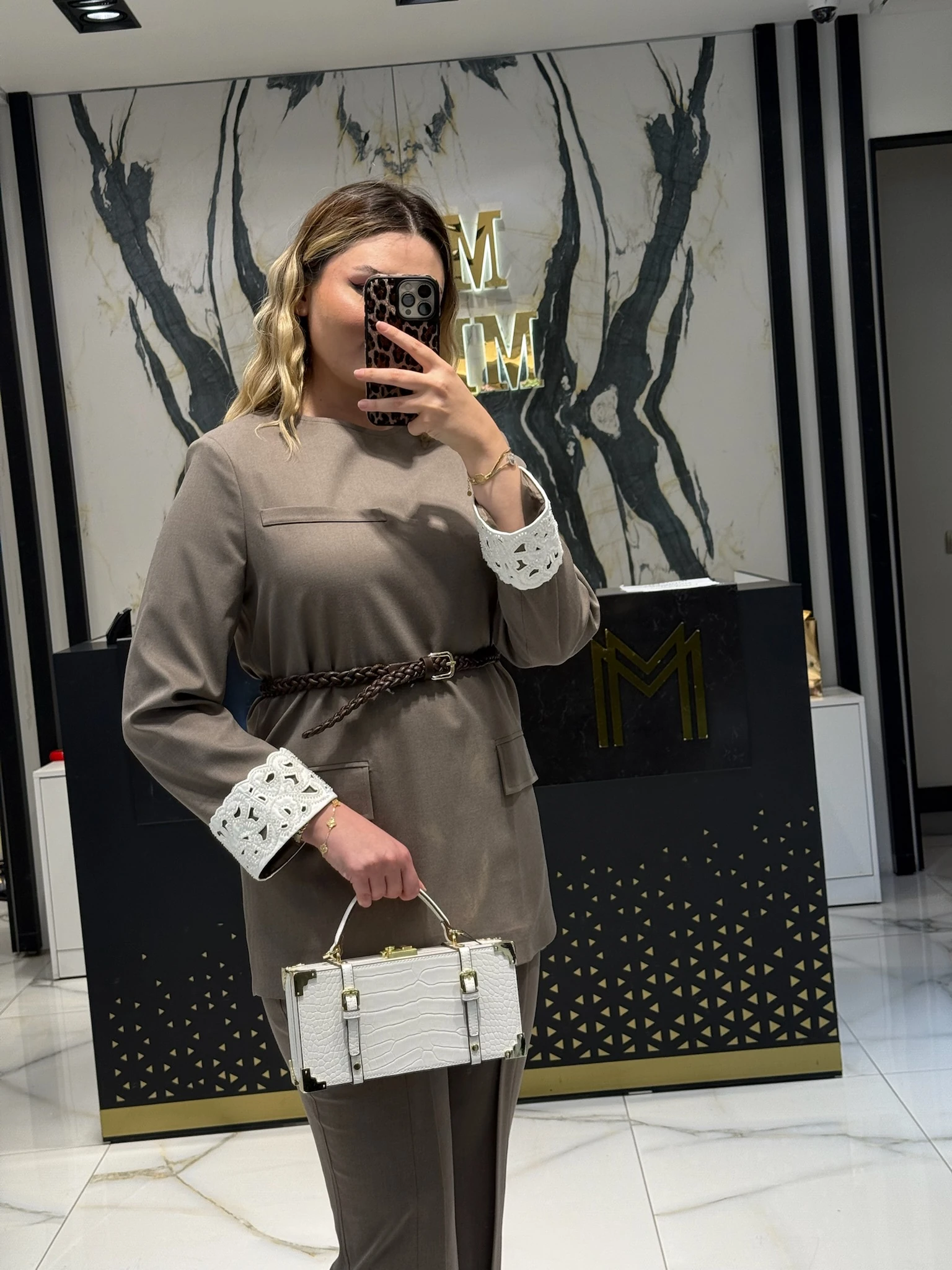 26FWCEK0037 JONAS CEKET