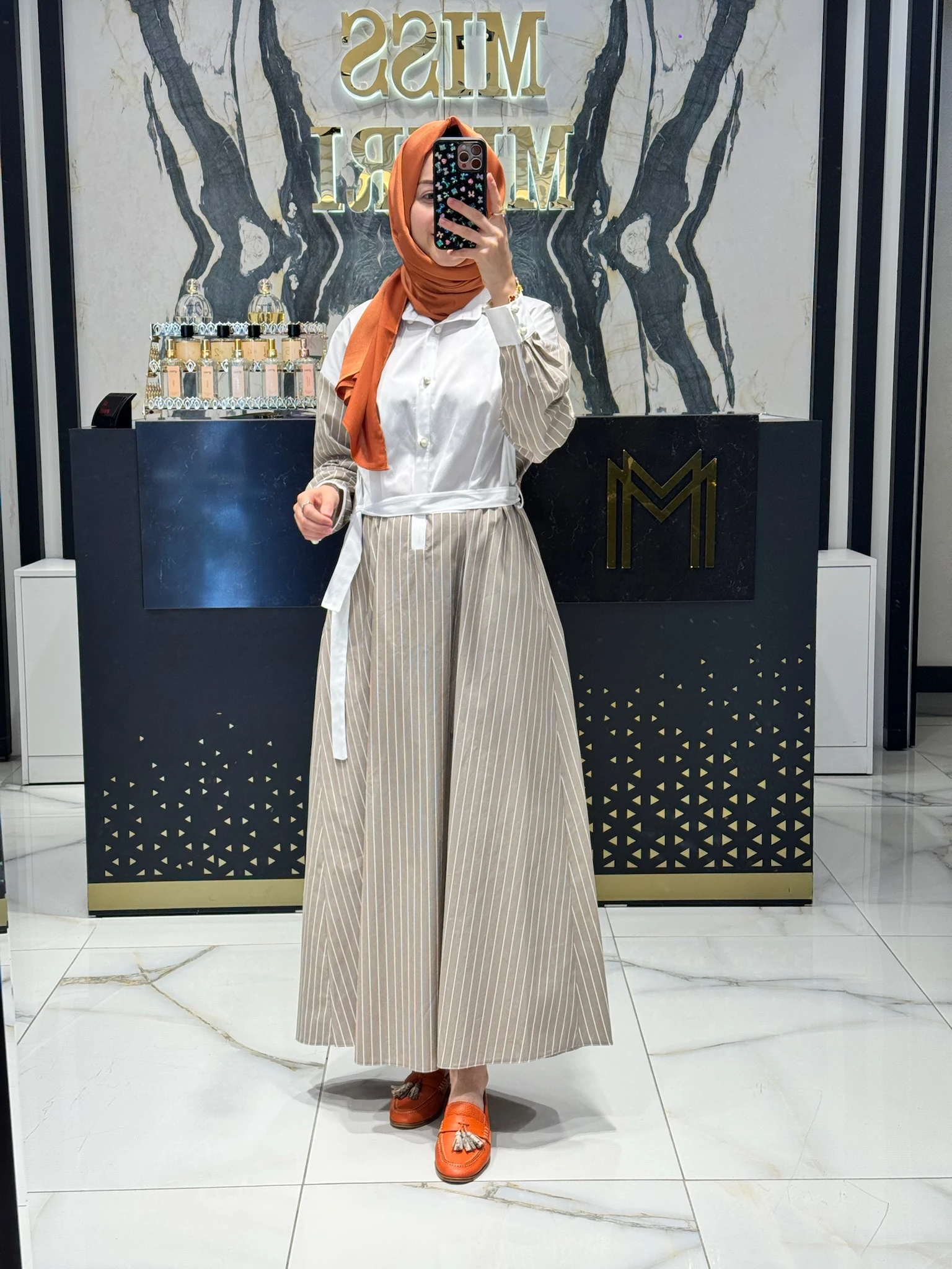 25YGSELB4048 ELBİSE