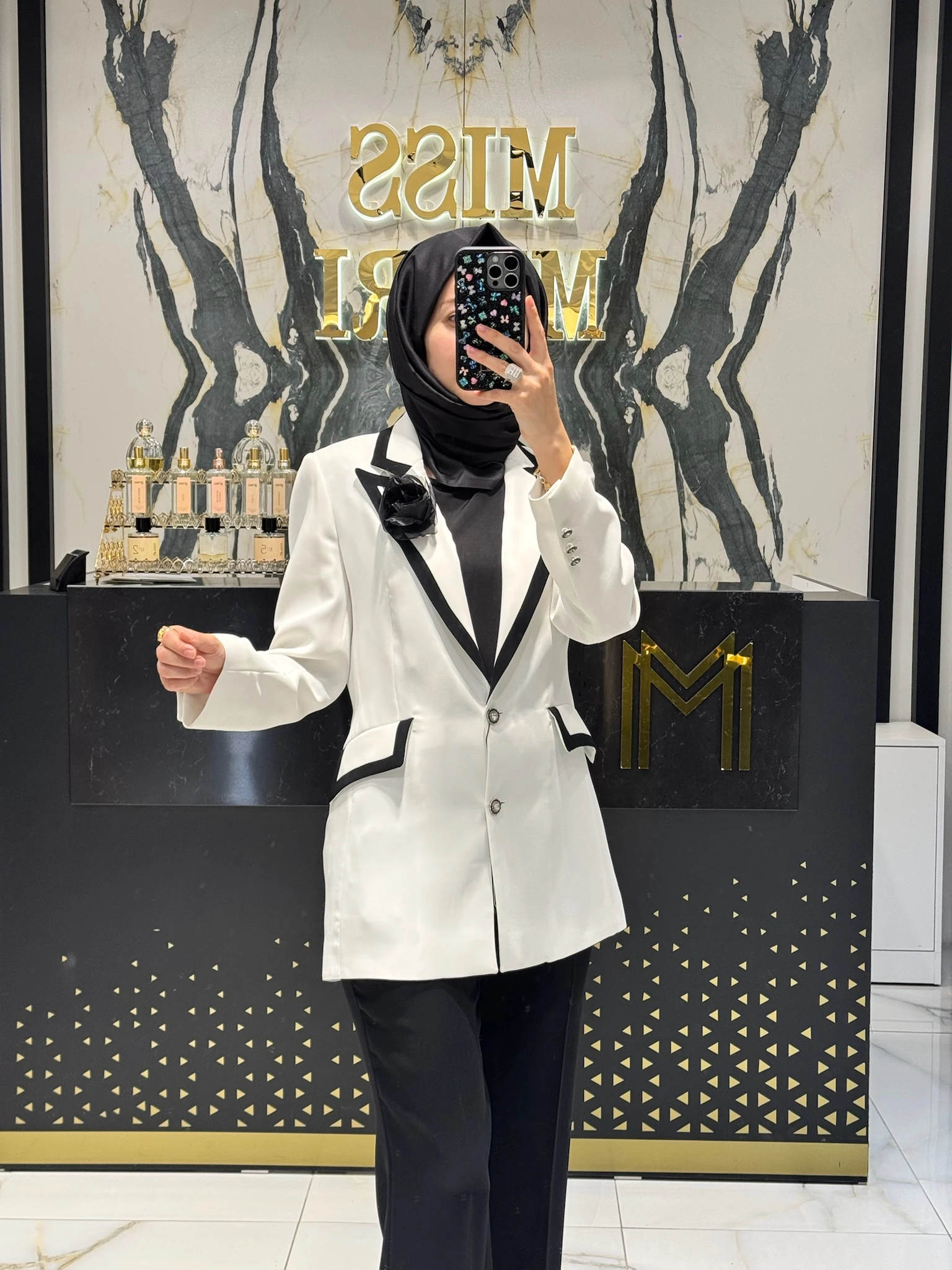 ILG241CKT07816 CEKET