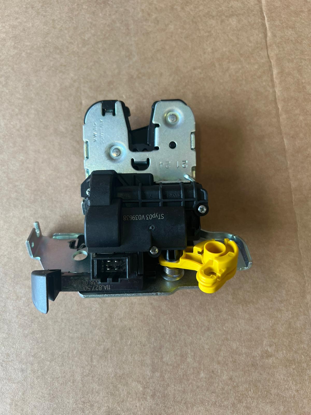 Volkswagen 2019-2025 BAGAJ KİLİDİ