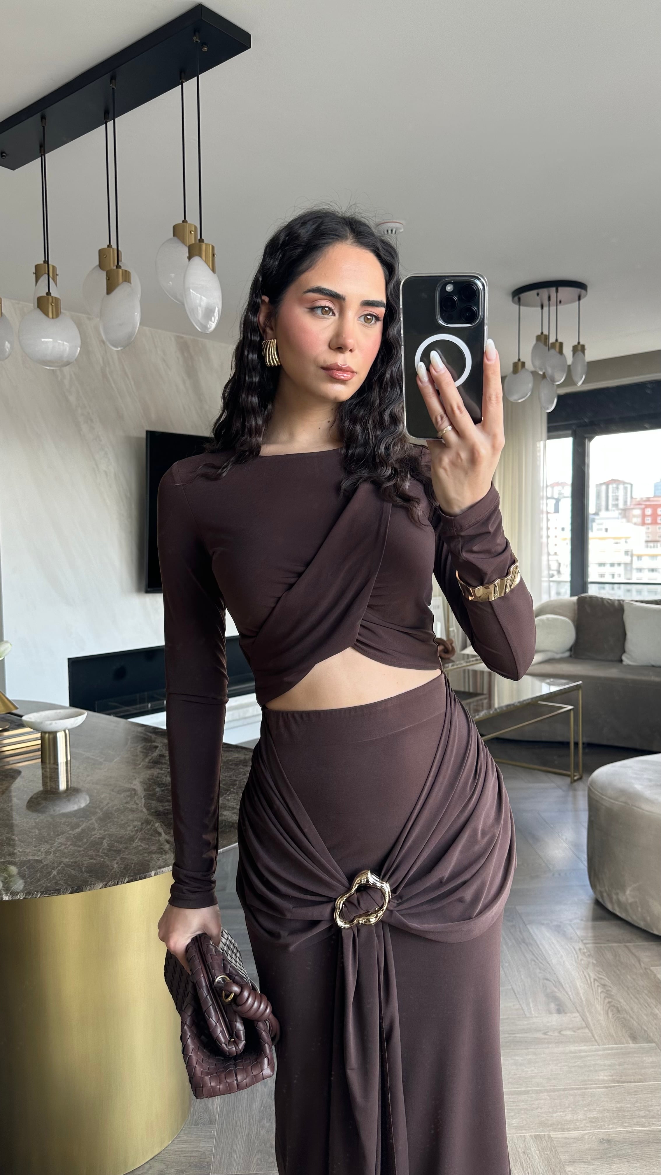 Crop Bluz Tokalı Etek Takım Kahve