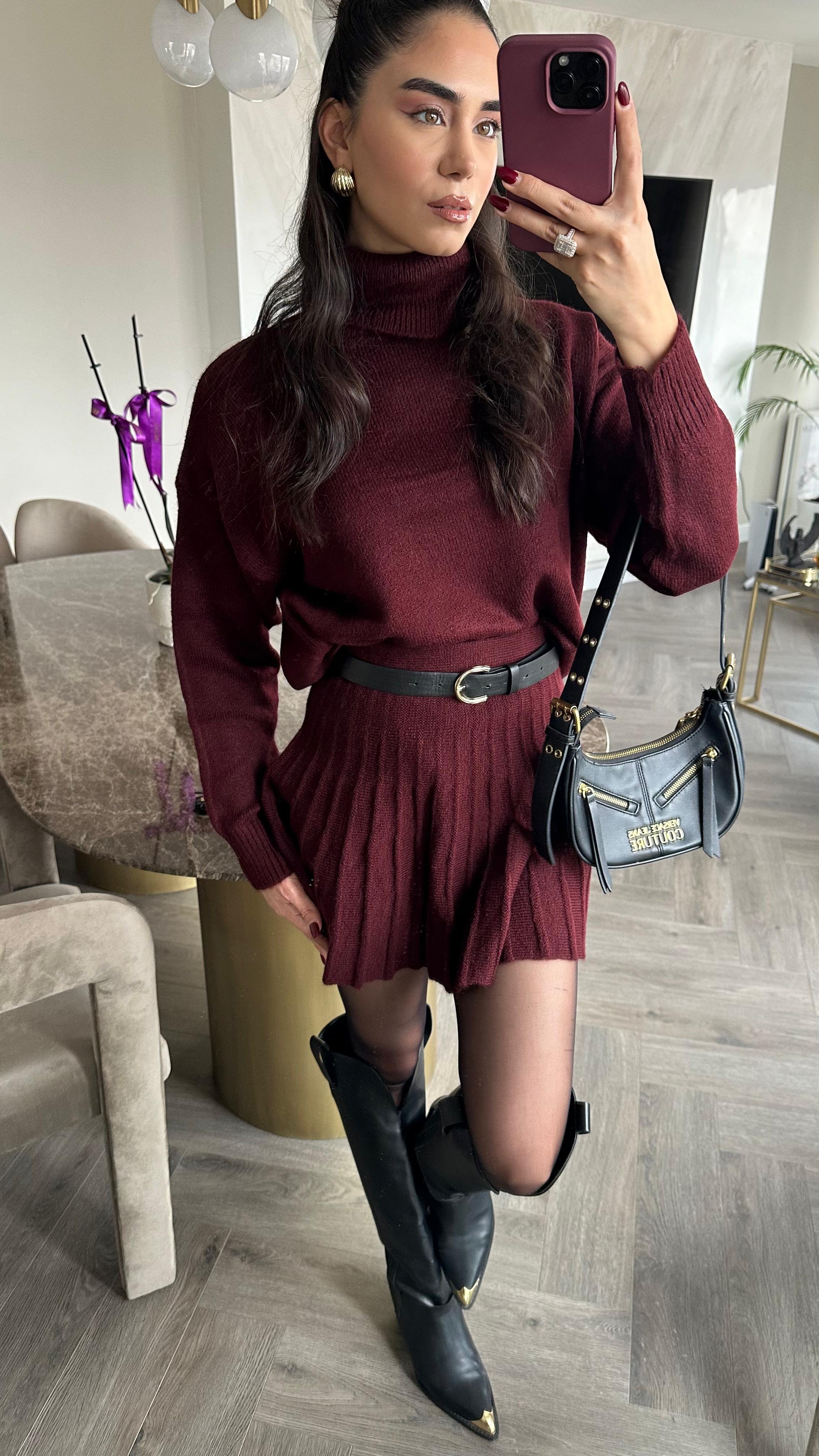 Boğazlı Kazak Fırfırlı Mini Etek Takım Bordo 