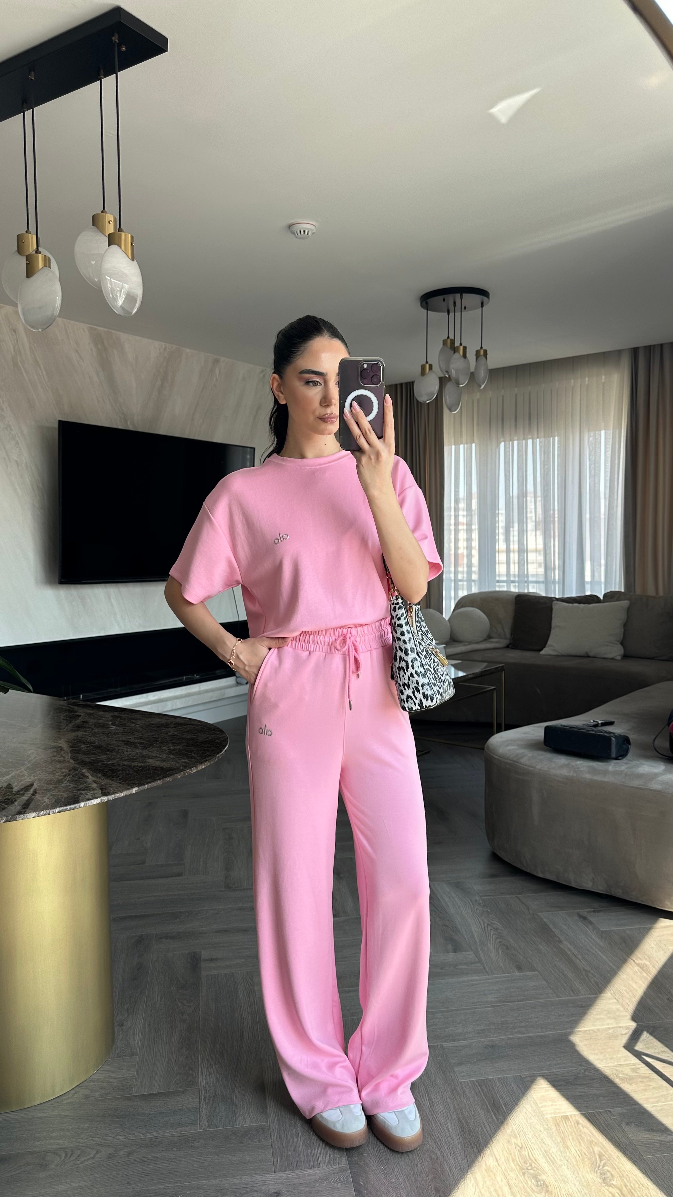 Alo Modal Takım Pembe