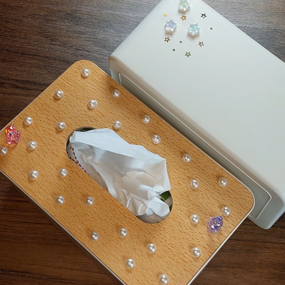 İncili Mendil Kutusu