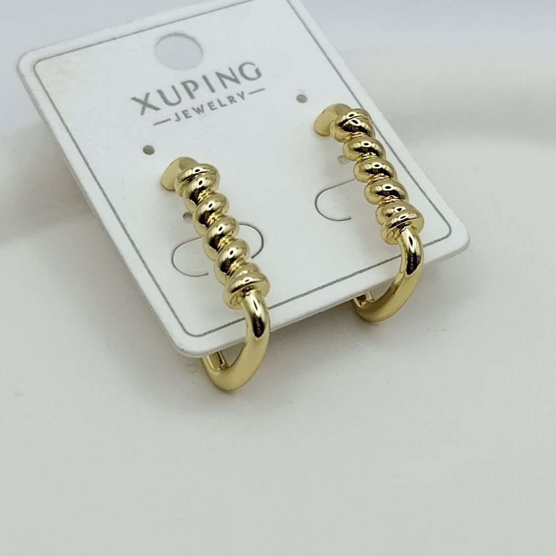 Xuping Küpe Curve Model Yay Detaylı Oval Halka 14k Gold Renk