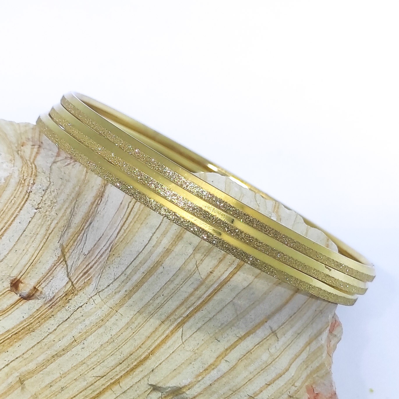 Çelik Ajda Bilezik Kumlu (Simli) Model Üçlü Gold Renk