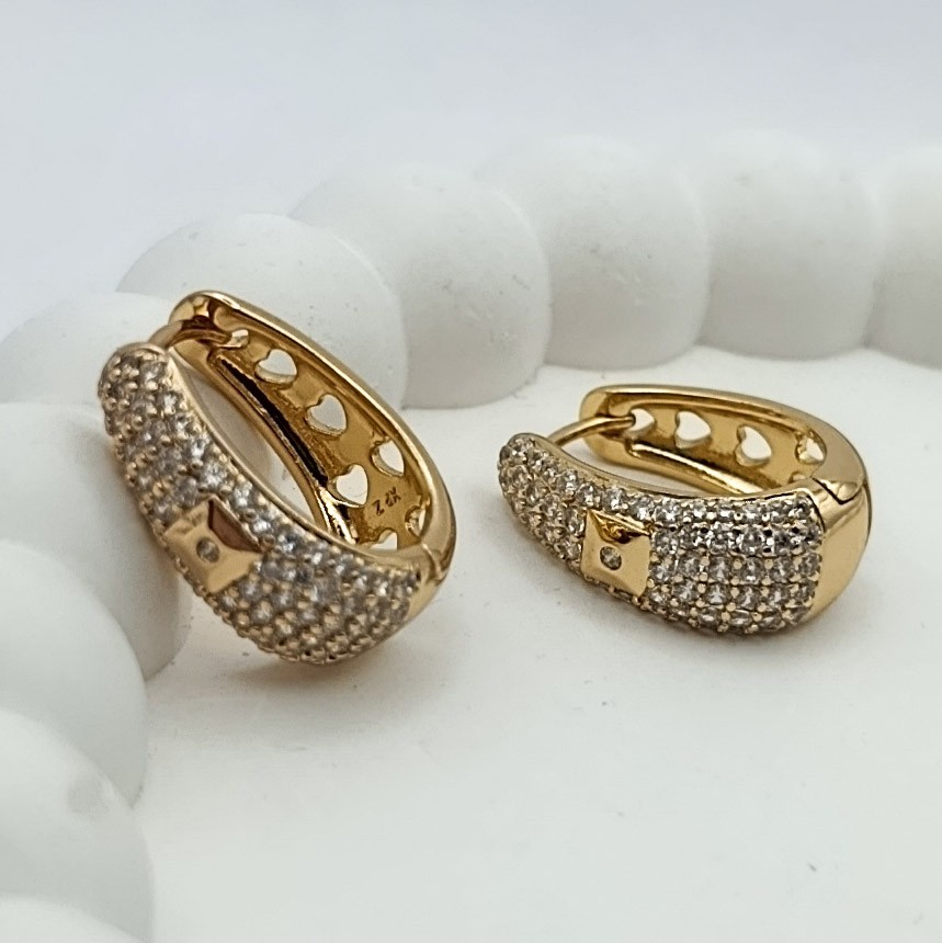 Xuping Küpe Zerafet Halkası Model Sıvama Zirkon Taşlı Rose Gold Renk
