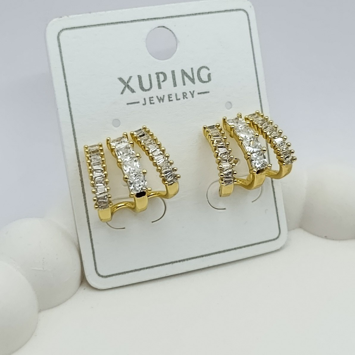 Xuping Küpe Üç Işık Model Tek Küpe Üçlü Görünüm Zirkon Taşlı 14k Gold Renk