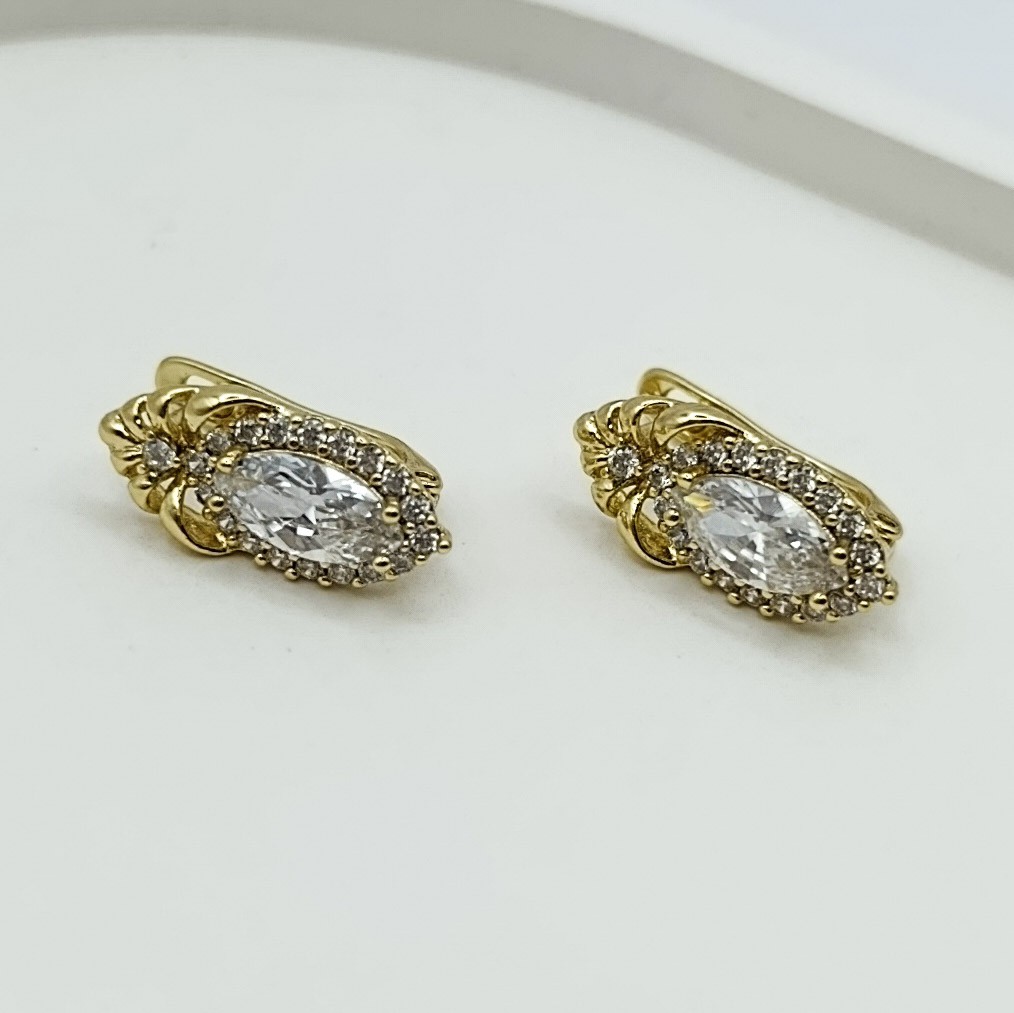 Xuping Lalezar Model Zirkon Taşlı Halka Tipi 14k Gold Renk