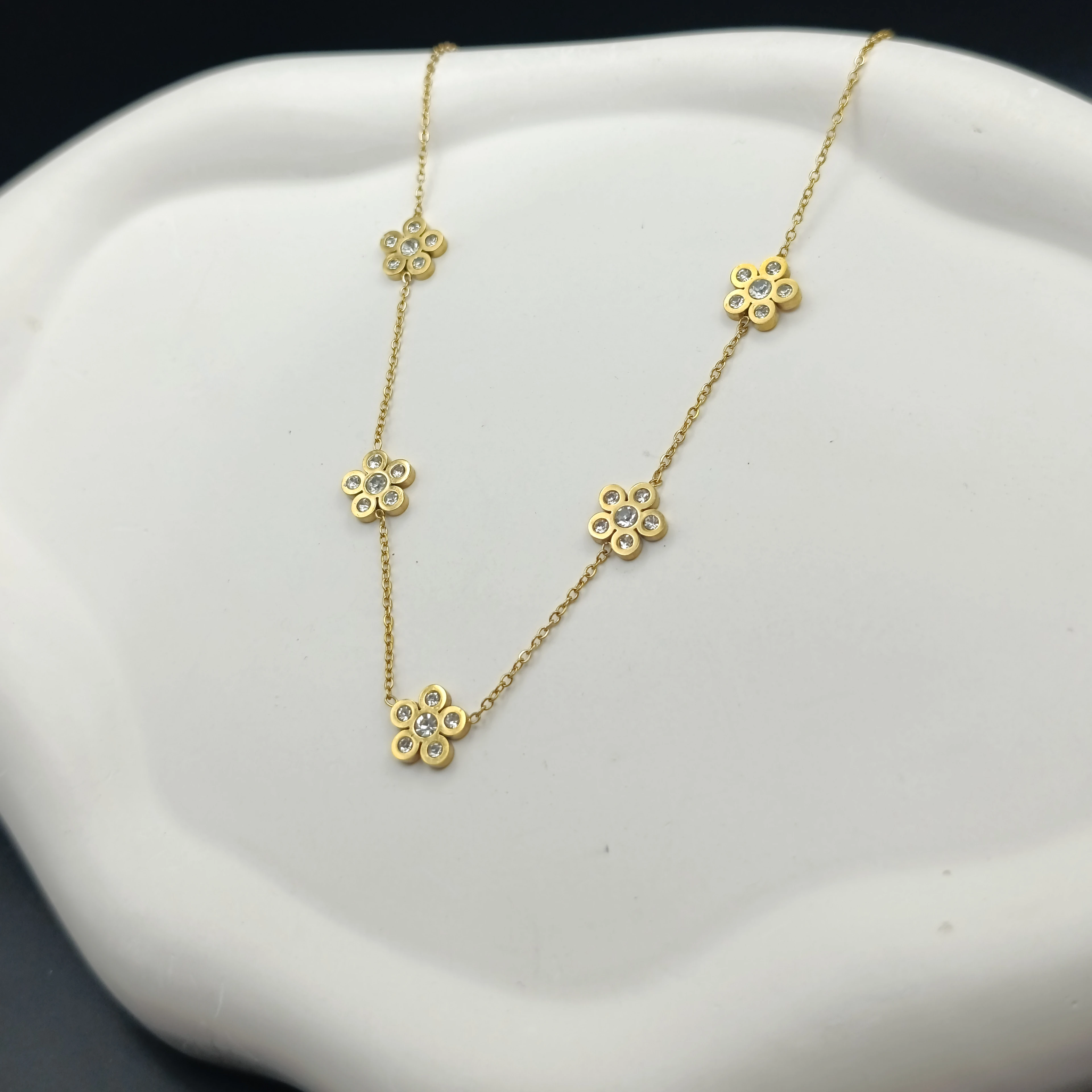 Çelik Kolye Altın Bahar Çiçeği Model Gold Renk