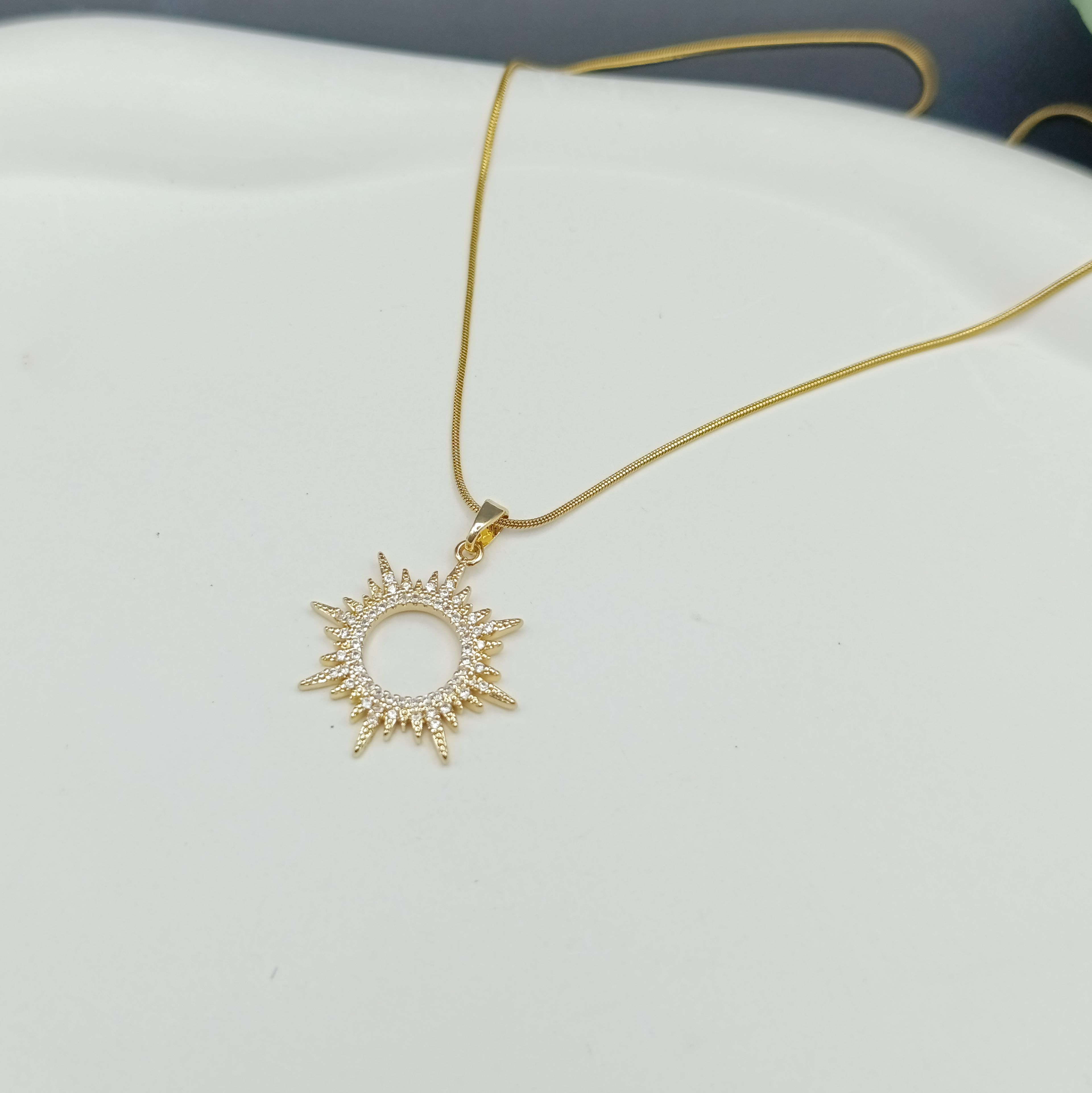 Çelik Kolye Güneş Tacı Model Halat Zincir Gold Renk