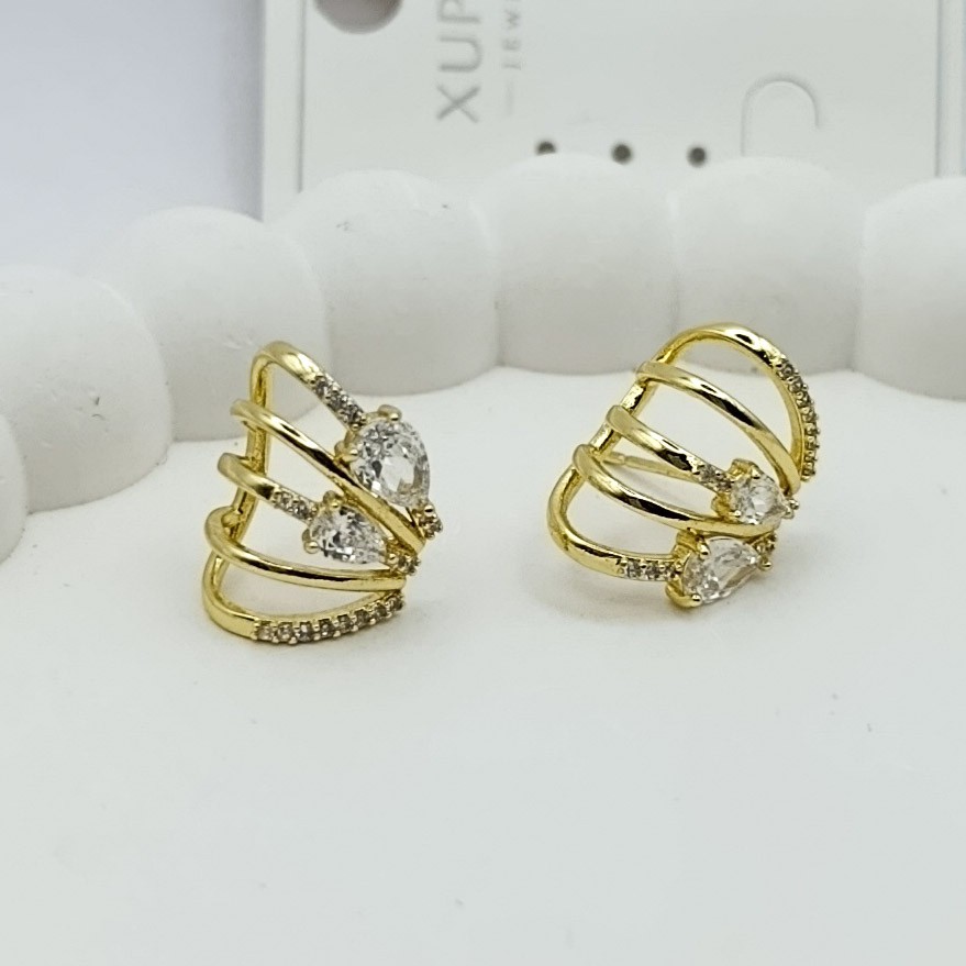Xuping Küpe Altın Damla Beşli Görünüm Model Zirkon Taşlı 14k Gold Renk