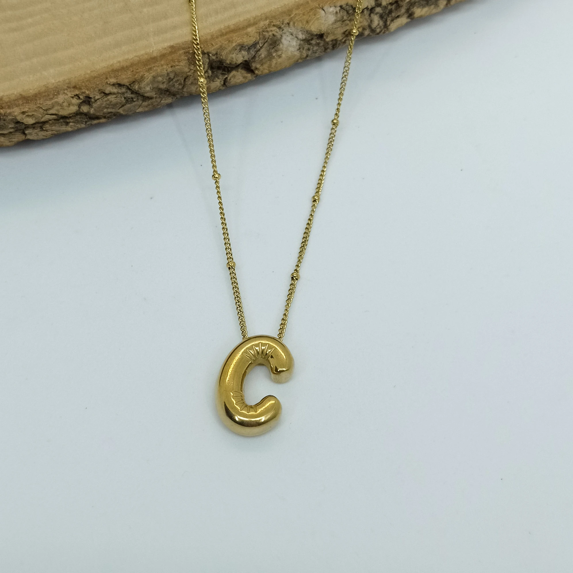 Çelik Balon Model  Harf Kolye Top Zincir Detaylı Gold Renk - C harfi