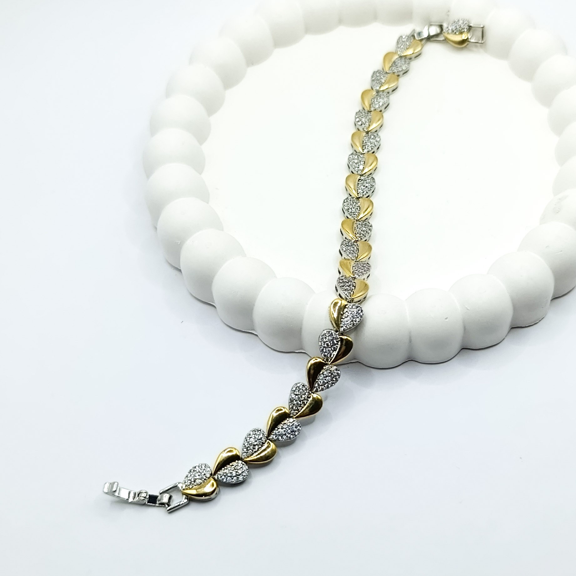 VIP Premium  zirkon taşlı kalpli iki renkli gold ve gümüş renk bileklik