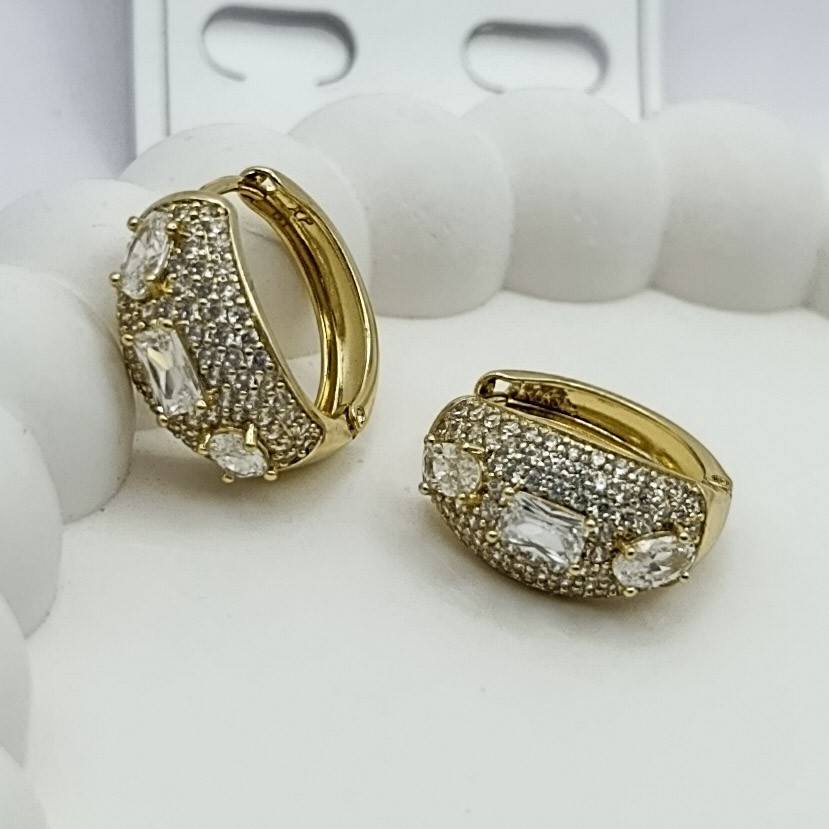 Xuping Küpe Crown Taç Küpe Şık Tasarım Zirkon Taşlı Halka 14k Gold Renk