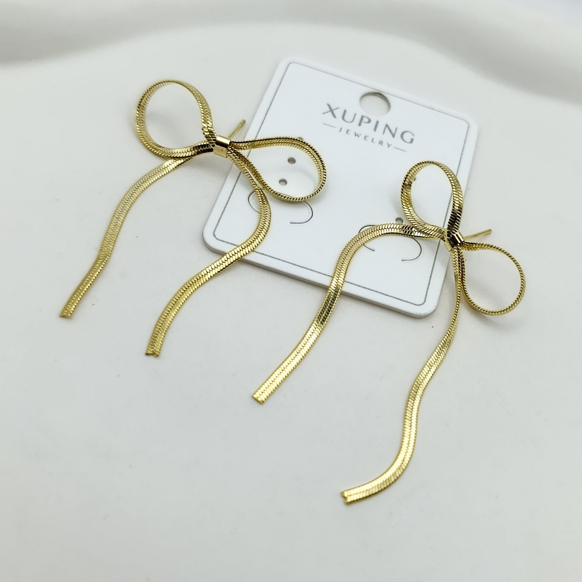 Xuping Küpe Fiyonk Model Zarif Tasarım - 14K Gold Renk