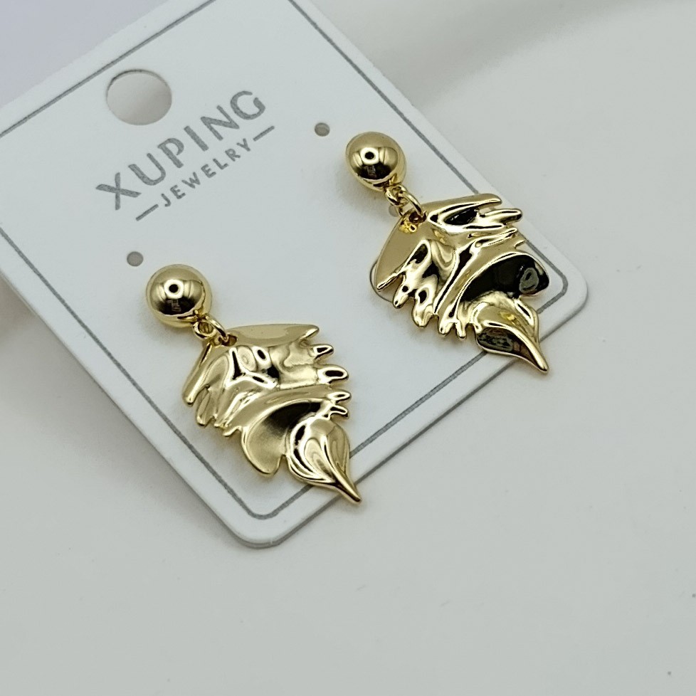 Xuping Küpe Leaf Model Dalgalı Plaka Yapı 14k Gold Renk