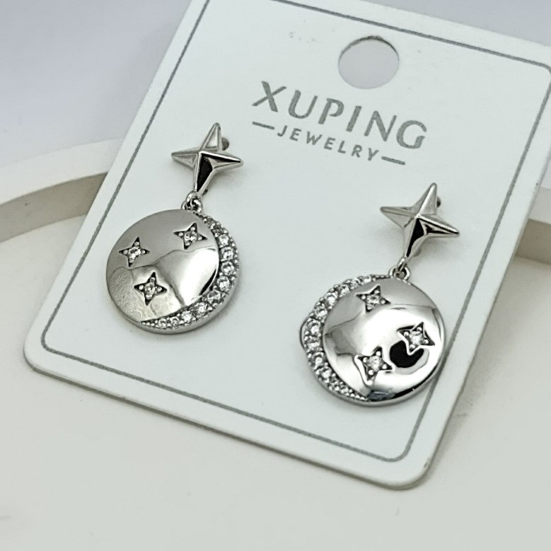 Xuping Yıldız Rüyası Model Ay ve Yıldızlardan Oluşan Bir Detay Gümüş Renk