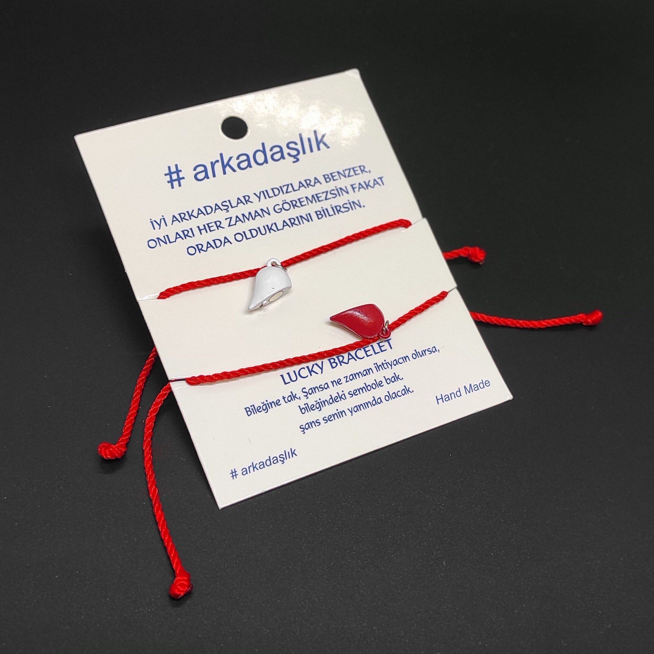 Arkadaşlık (Best Friend) Kırmızı İp Bileklik Ayrılabilir Kalp Kırmızı Beyaz