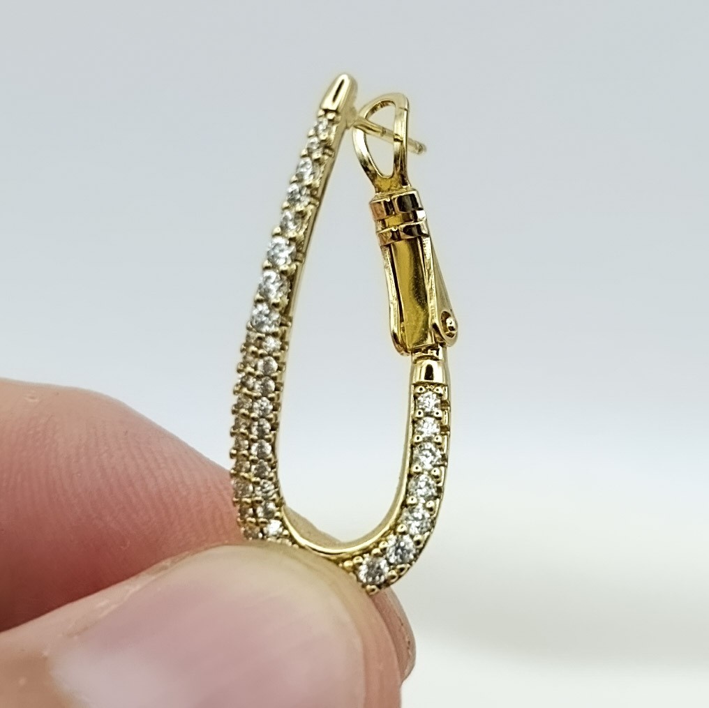 Xuping Küpe Asimetrik Halka Model Sıvama Zirkon Taşlı 14k Gold Renk