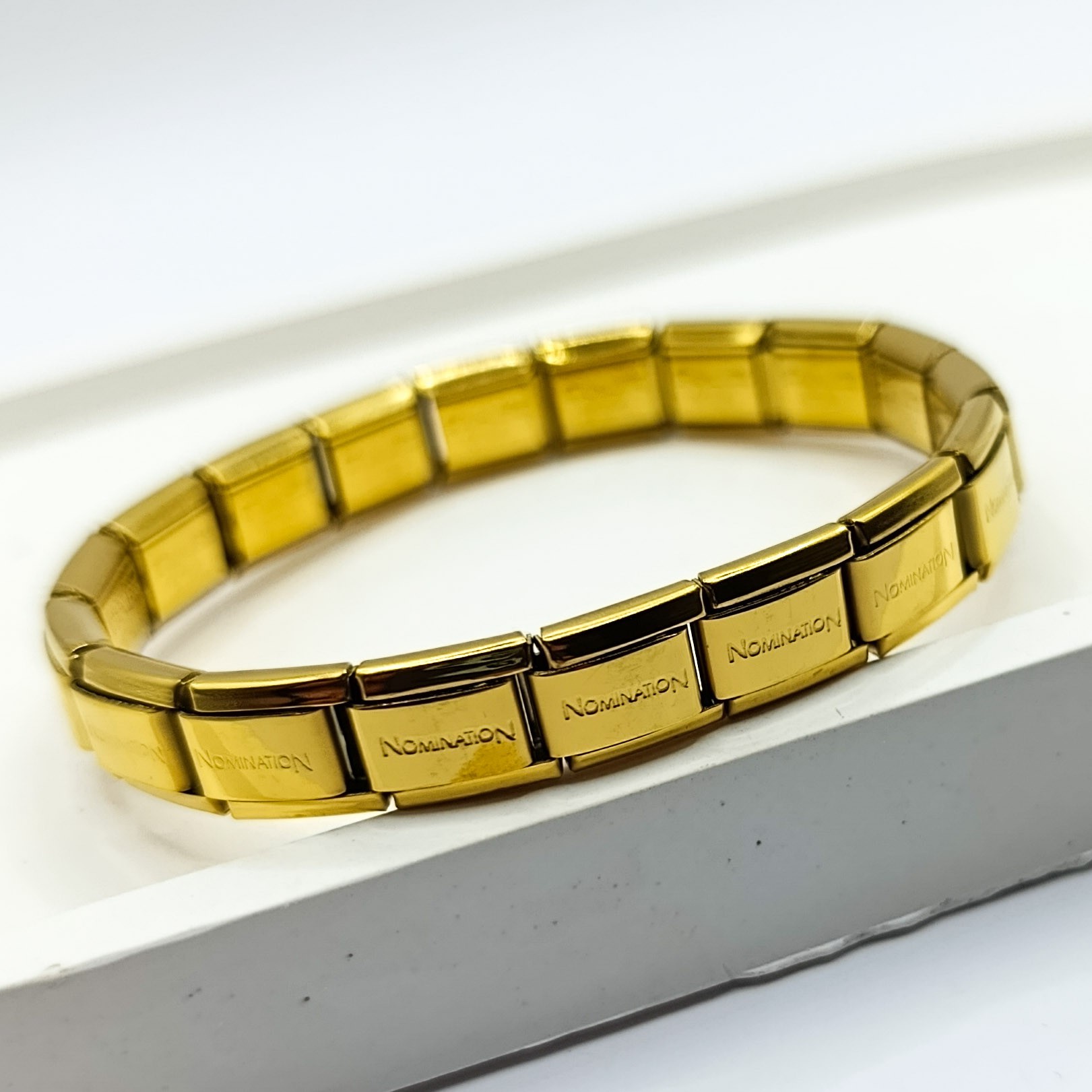 Yazılı Gold Renk