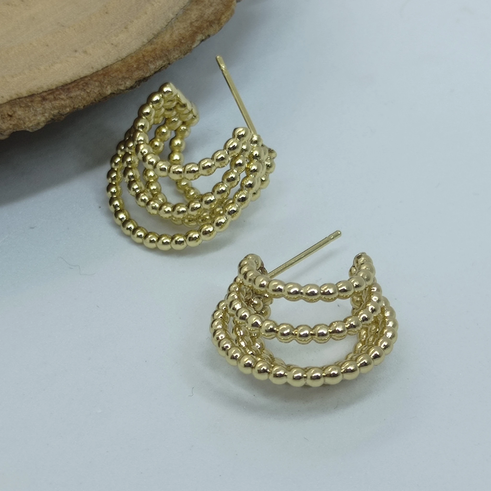 XUPİNG Dorika Model Küpe Gold Renk 