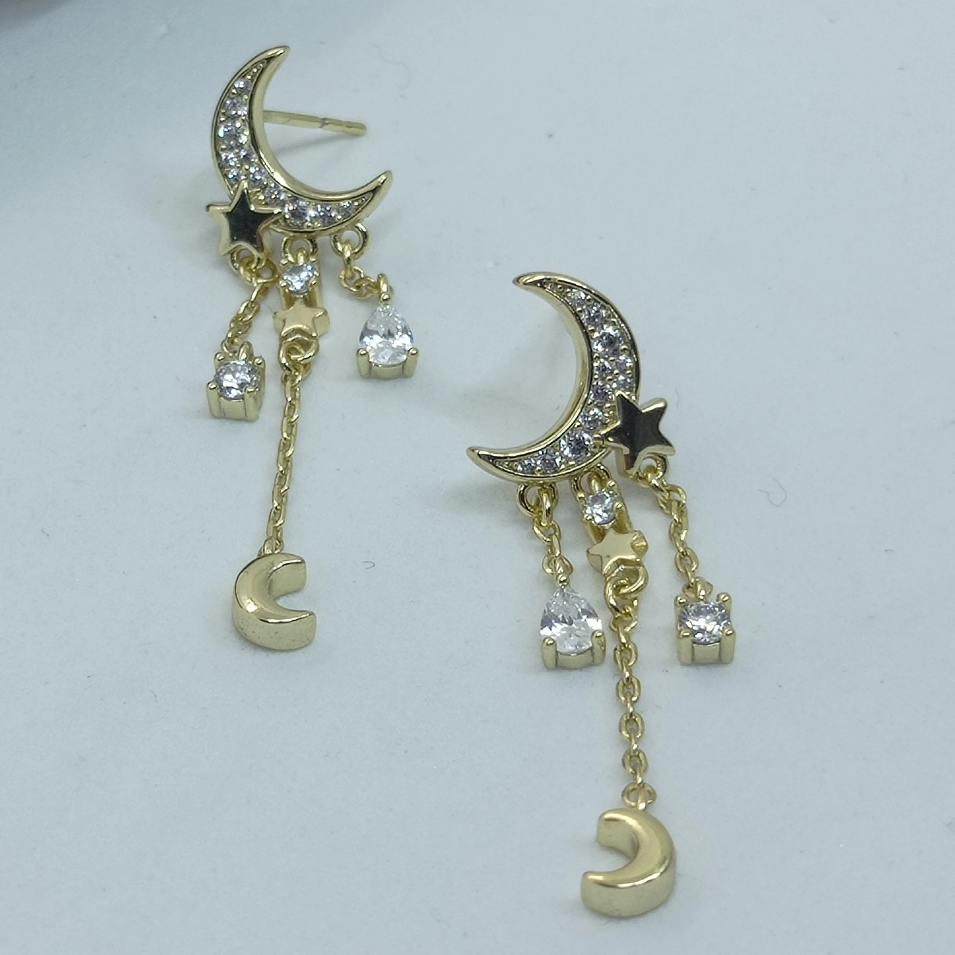 XUPİNG Sirius Model Sallantılı Küpe Gold Renk