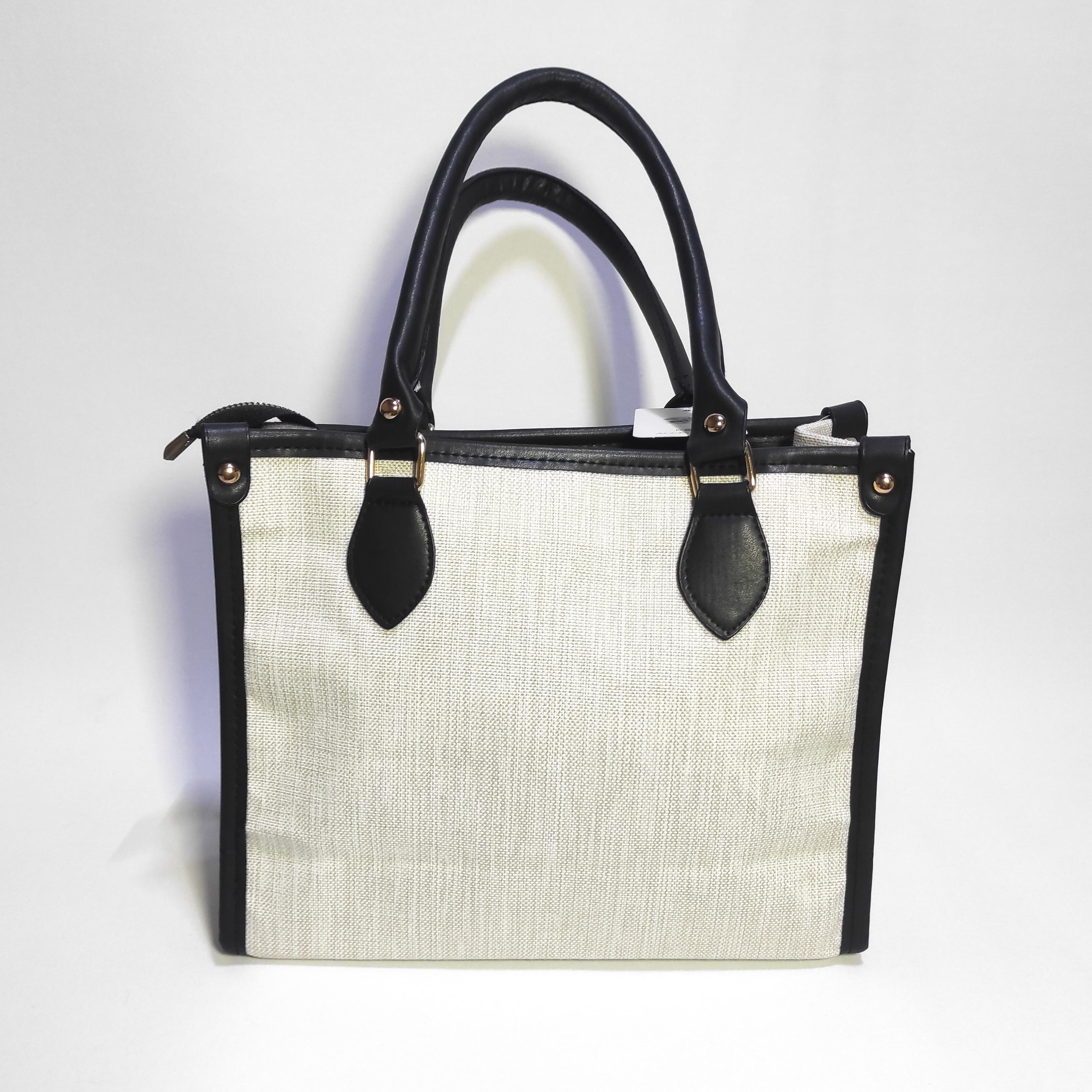 Kanvas Kumaş Kenarları Siyah Çizgili El Çantası PARİS Yazılı 24x30x10 cm