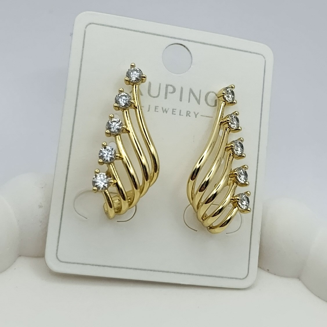 Xuping Küpe Işıltılı Melek Kanadı Model Zirkon Taşlı Yukarı ve Aşağı Yön Kullanım 14k Gold Renk
