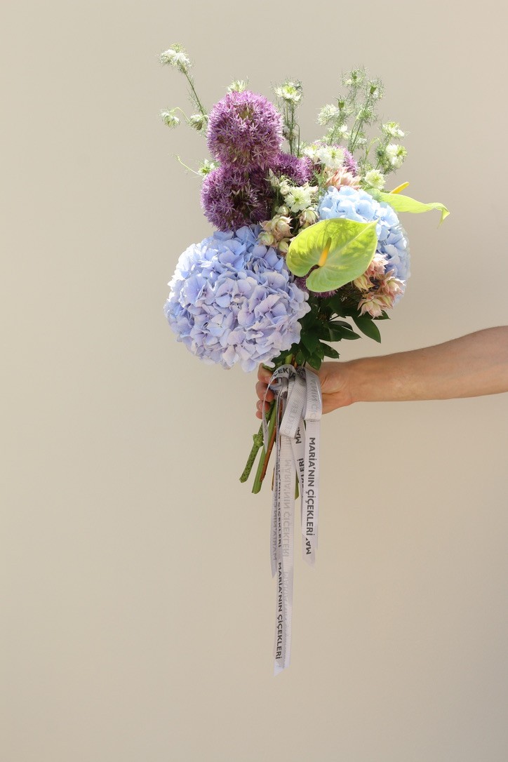 Aura Bouquet