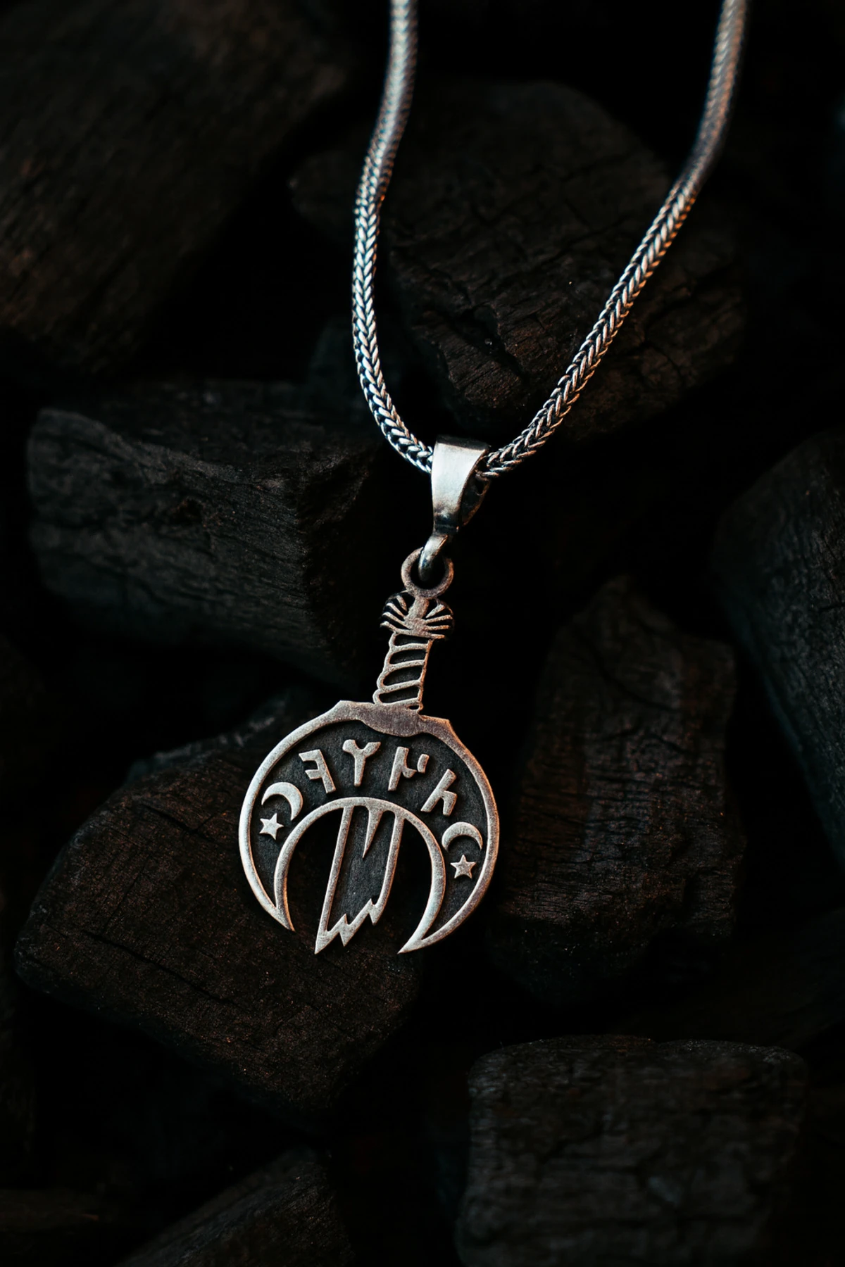 Erkek Gümüş Kolye - Türk Yazılı Kılıç Model Gümüş Erkek Kolye