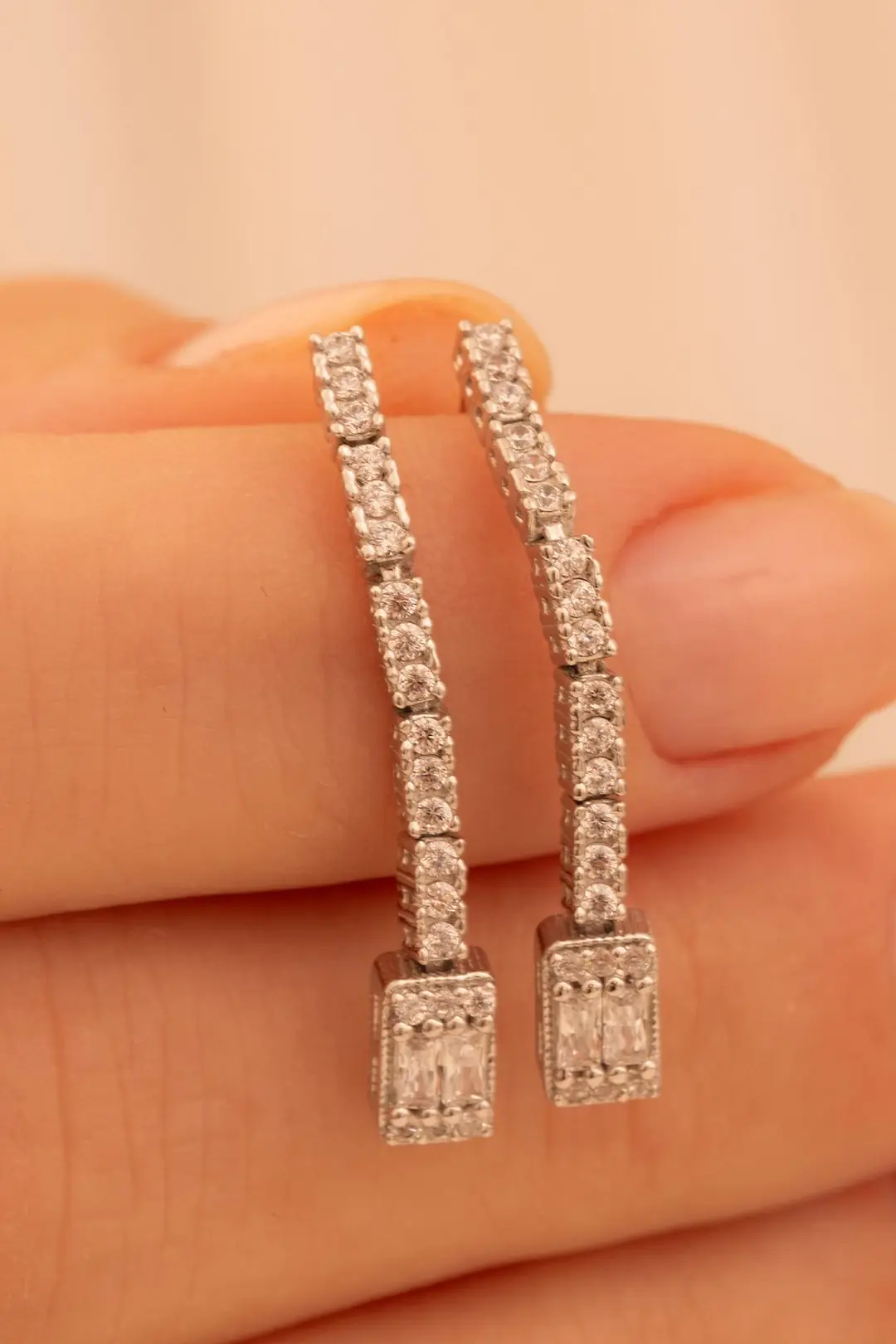 Women's Silver Earrings Süreyya Baguette Stone-set Square Women's Earrings