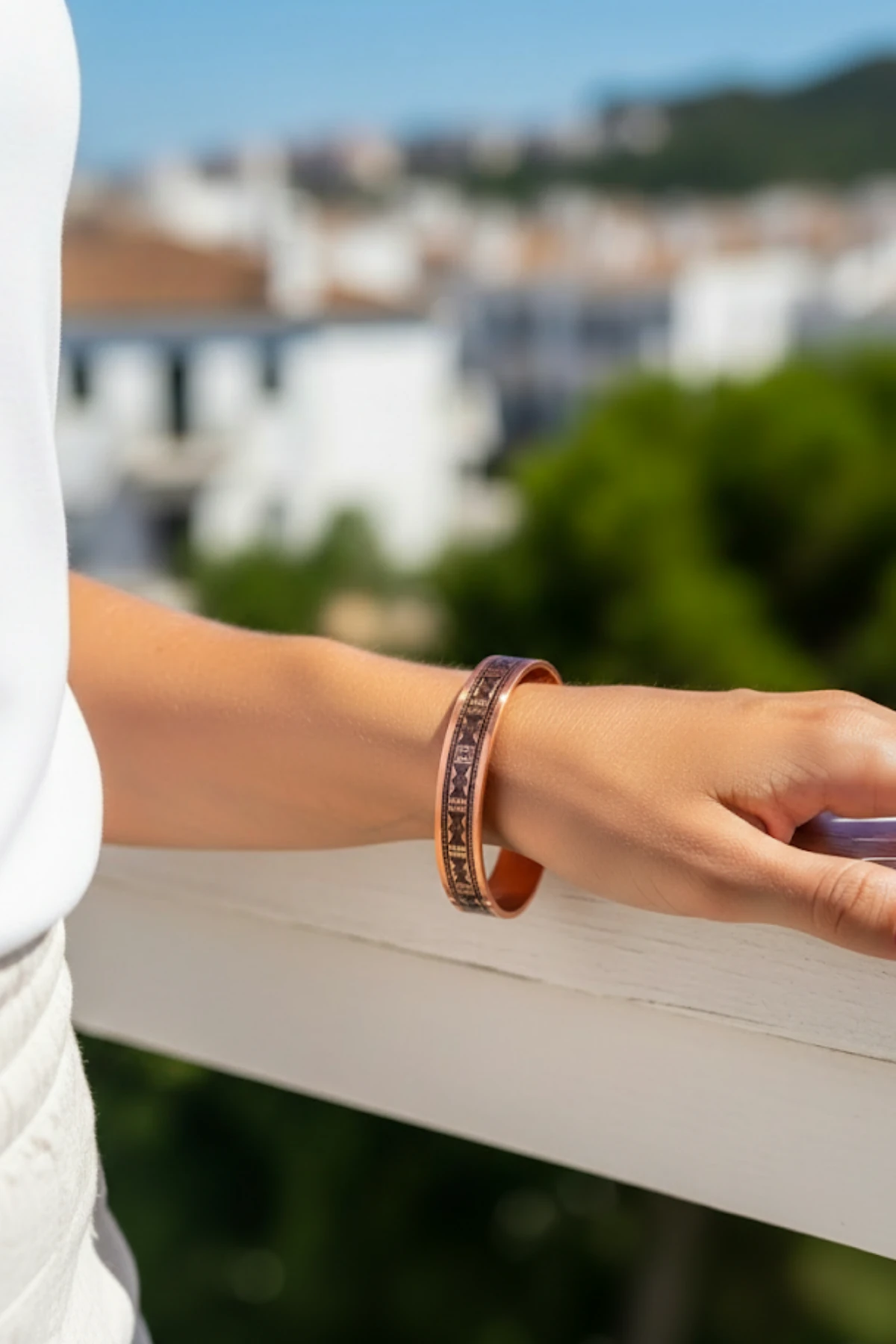 Kadın Bakır Bileklik - Alysum Model Özel Baskı Metal Kutu Ve Kuvars Taşı