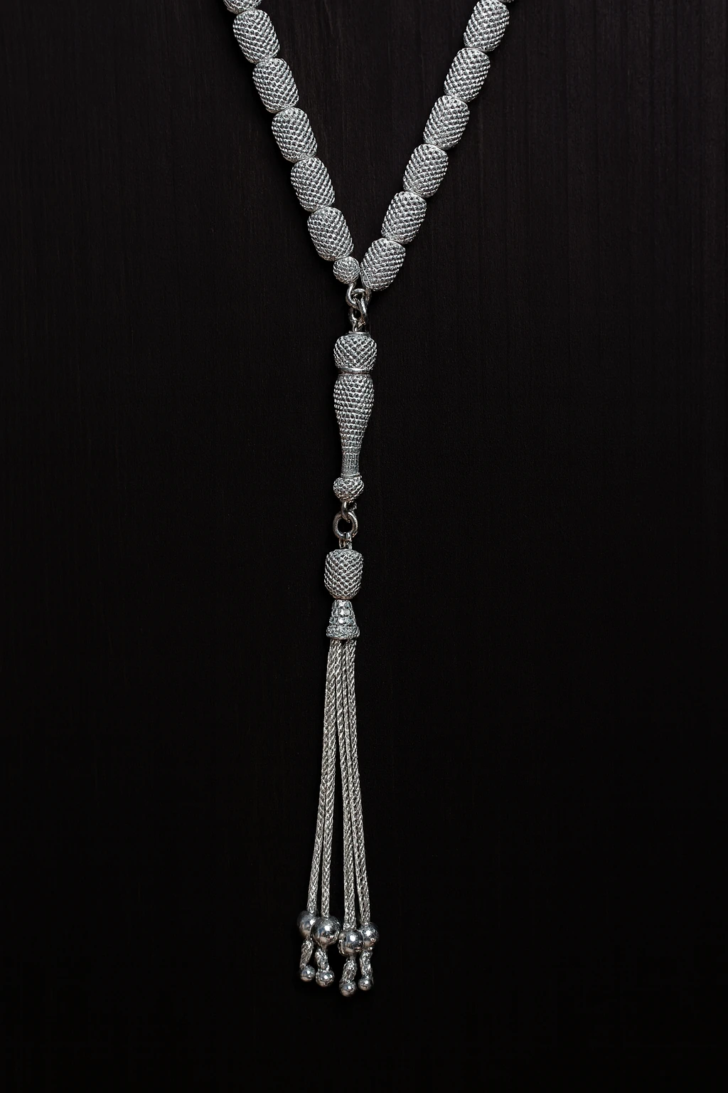 Erkek Gümüş Tespih - 925 Ayar Oksitli Model Delikli Kapsül Kesim Tesbih