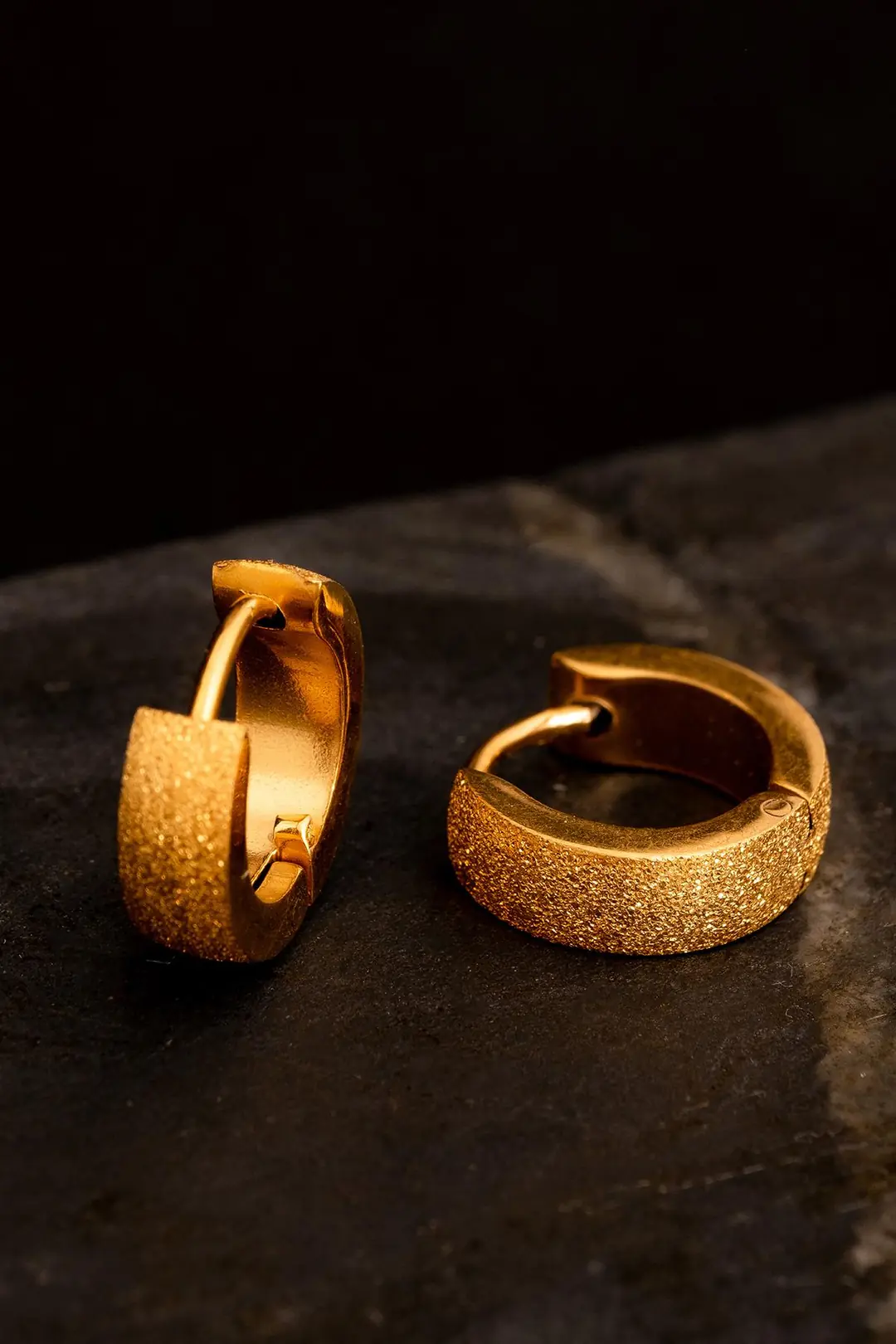 Women's Steel Earrings 22 K Gold Plated Pen Matte Women's Hoop Earrings