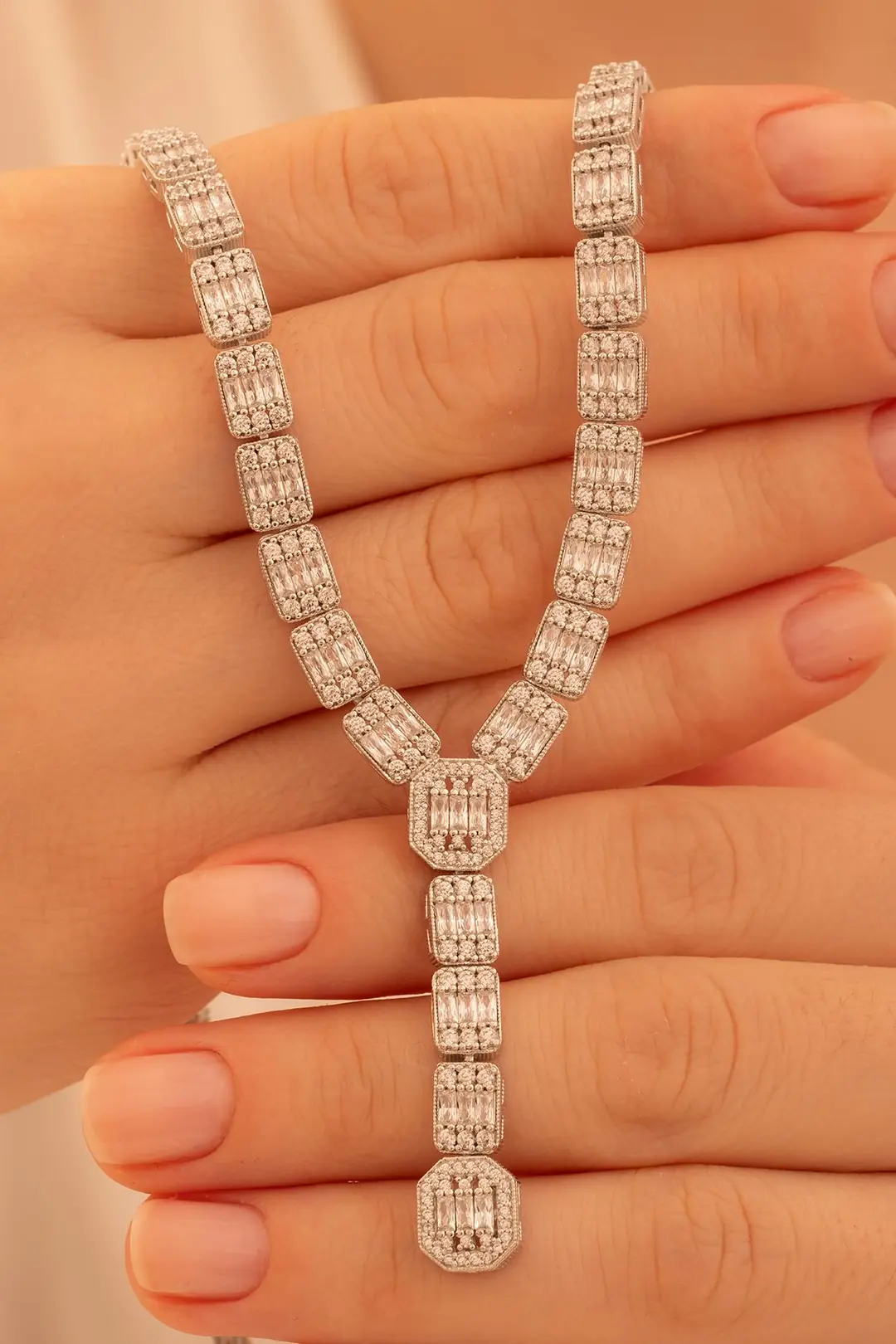 Women's Silver Necklace Perihan Baguette Stone-set Zircon Süslemeli Women's Necklace