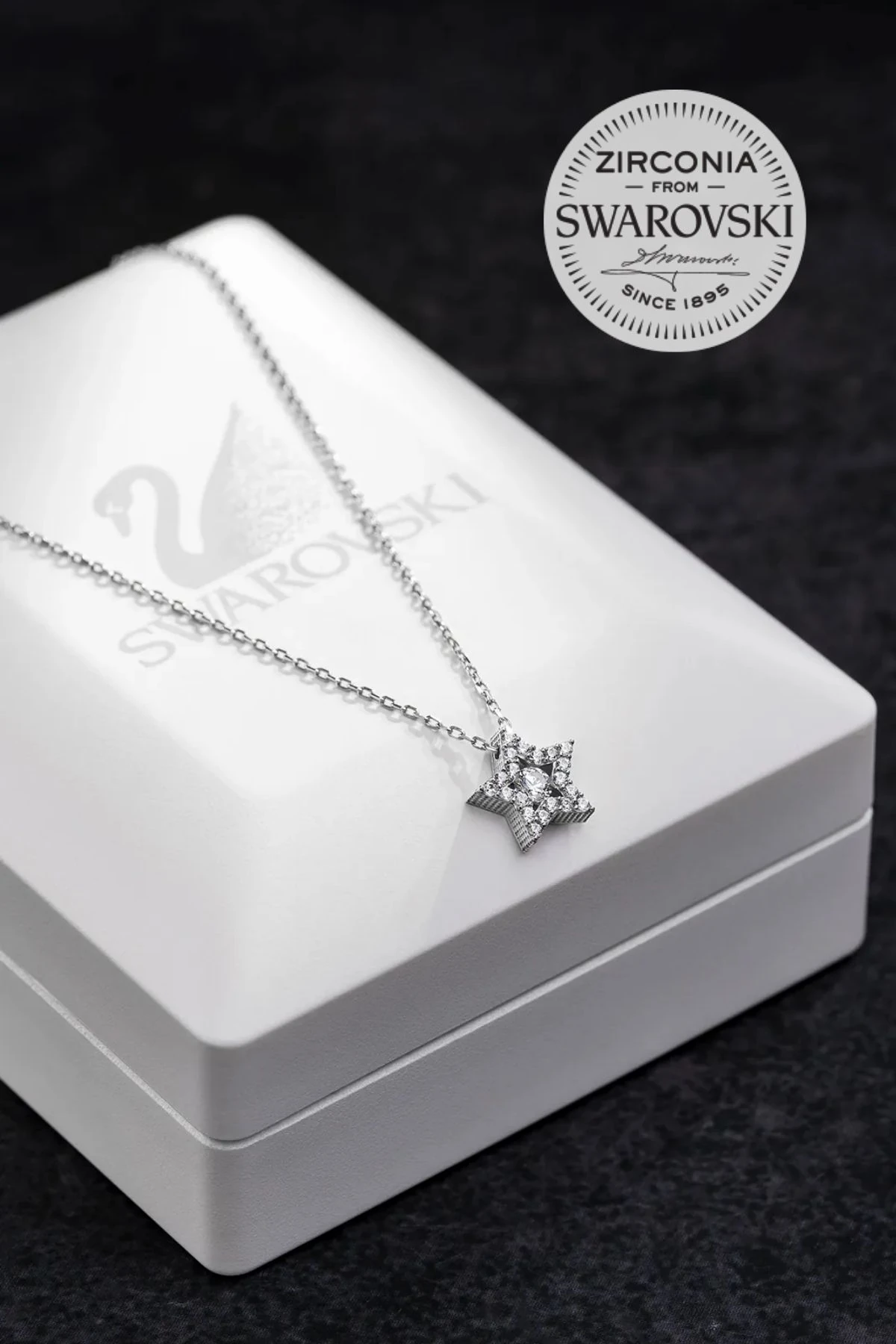 Kadın Gümüş Kolye - Swarovski Taşlı Zirconia Çok Taşlı Yıldız Motifli Kadın Kolye