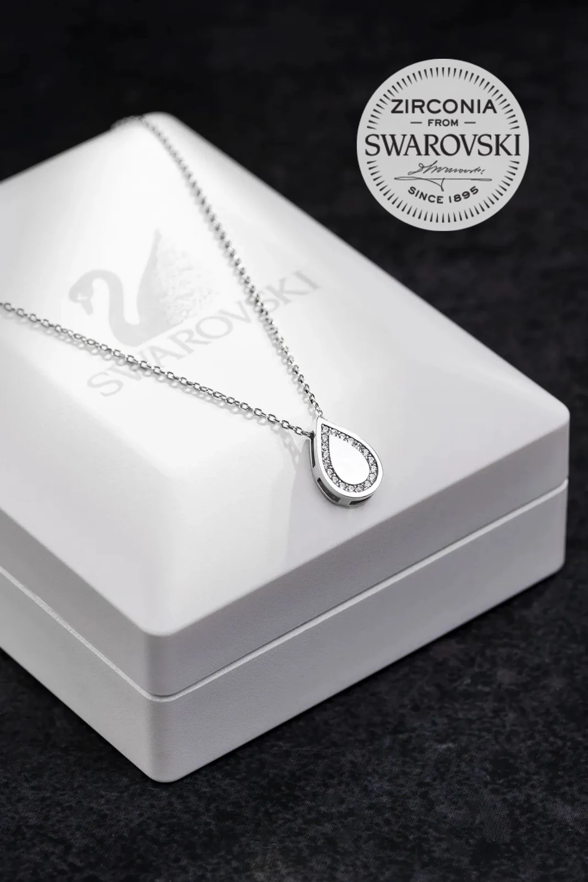 Kadın Gümüş Kolye - Swarovski Taşlı Zirconia Damla Motifli Kadın Kolye