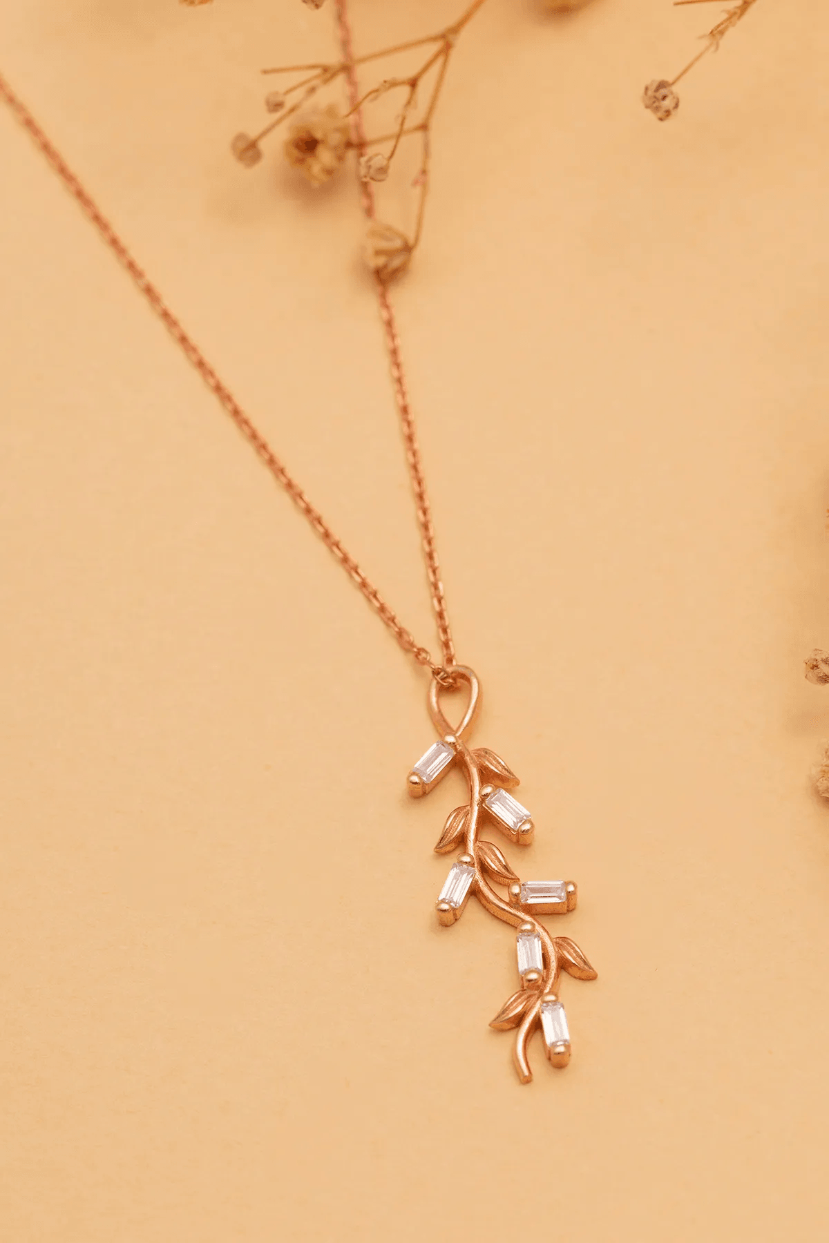 Baget Taşlı Yaprak Model Kadın Rose Gümüş Kolye Gklyprkmdl5-ros