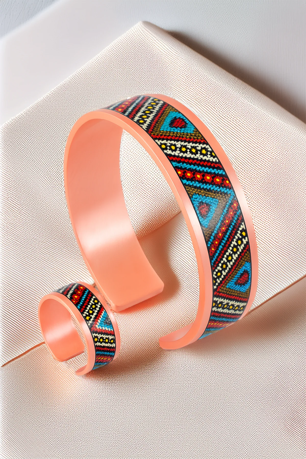 Kadın Bakır Bileklik Yüzük Set - Arina Model Özel Baskı Metal Kutu Ve Doğal Taşlar