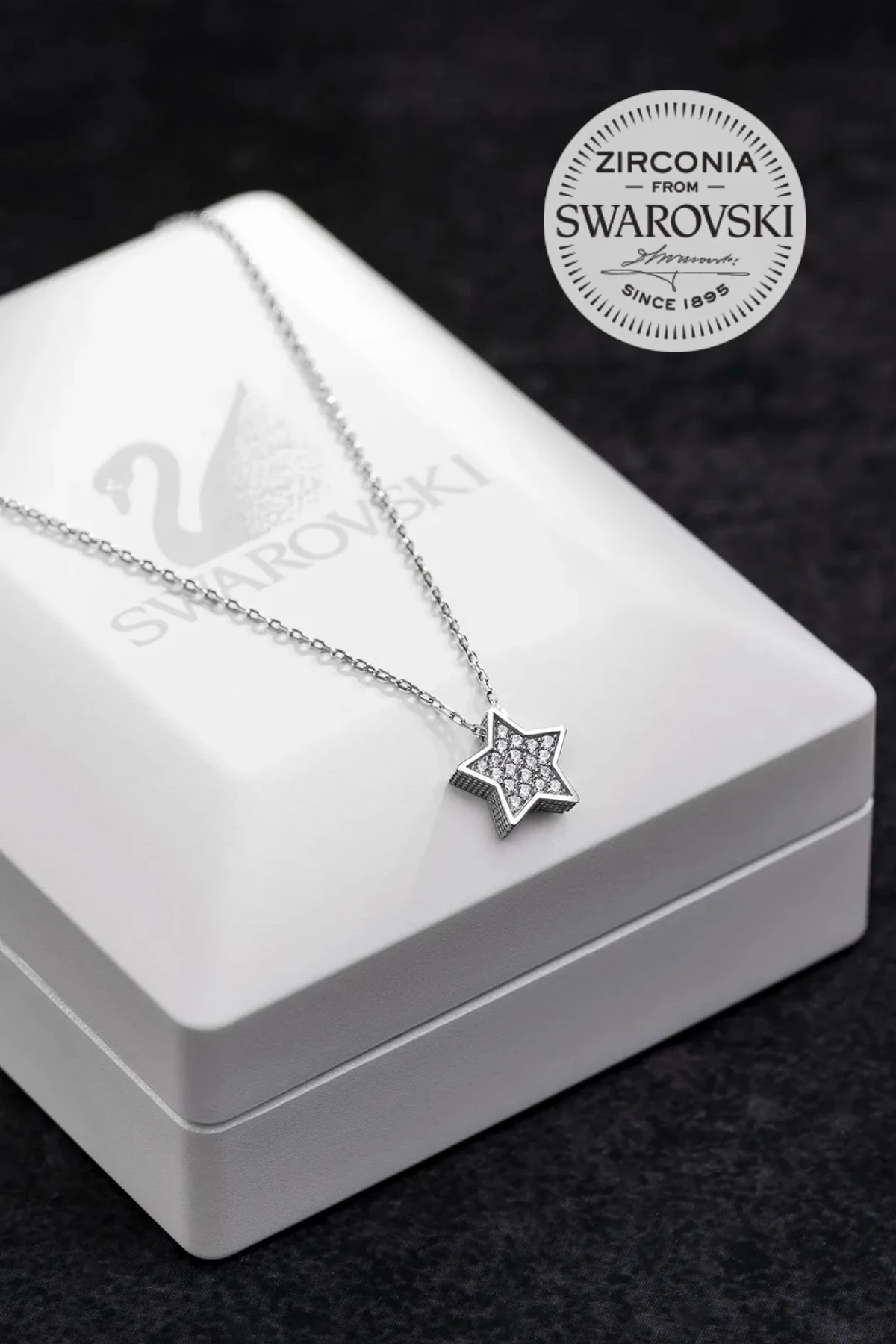 Kadın Gümüş Kolye - Swarovski Taşlı Zirconia Yıldız Motifli Kadın Kolye