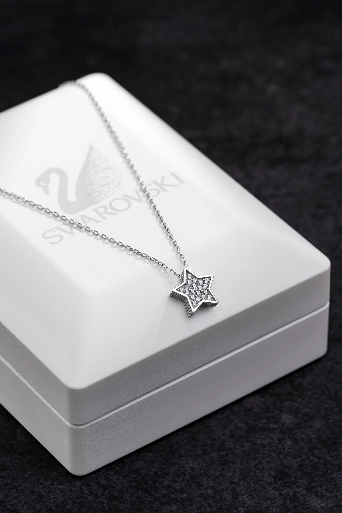 Kadın Gümüş Kolye - Swarovski Taşlı Zirconia Yıldız Motifli Kadın Kolye