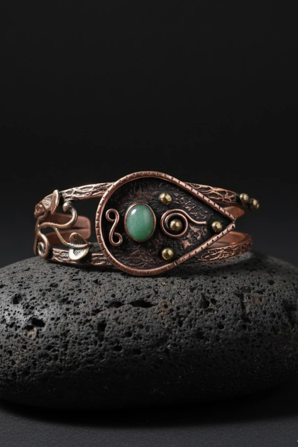 Erkek Çelik Bileklik - Kahverengi Deri Model Siyah Spiral Desenli Erkek Bileklik